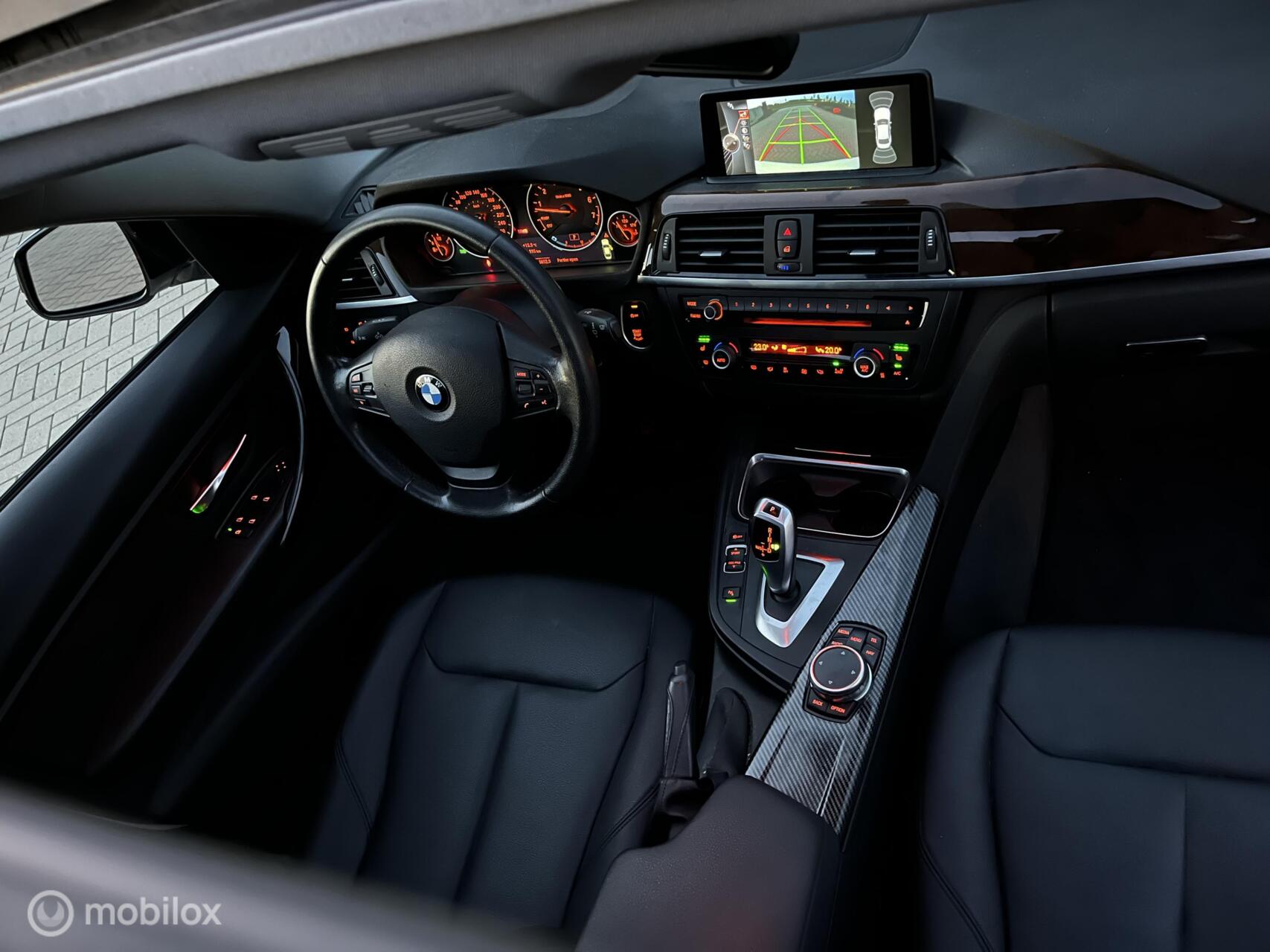 Foto van BMW 320i