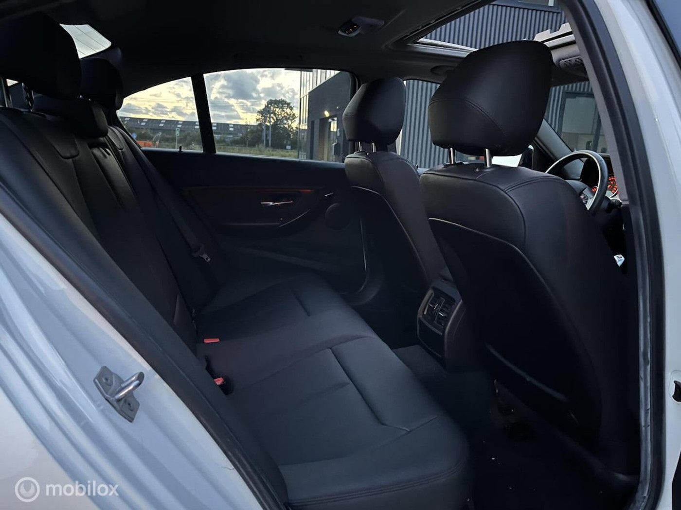 Foto van BMW 320i
