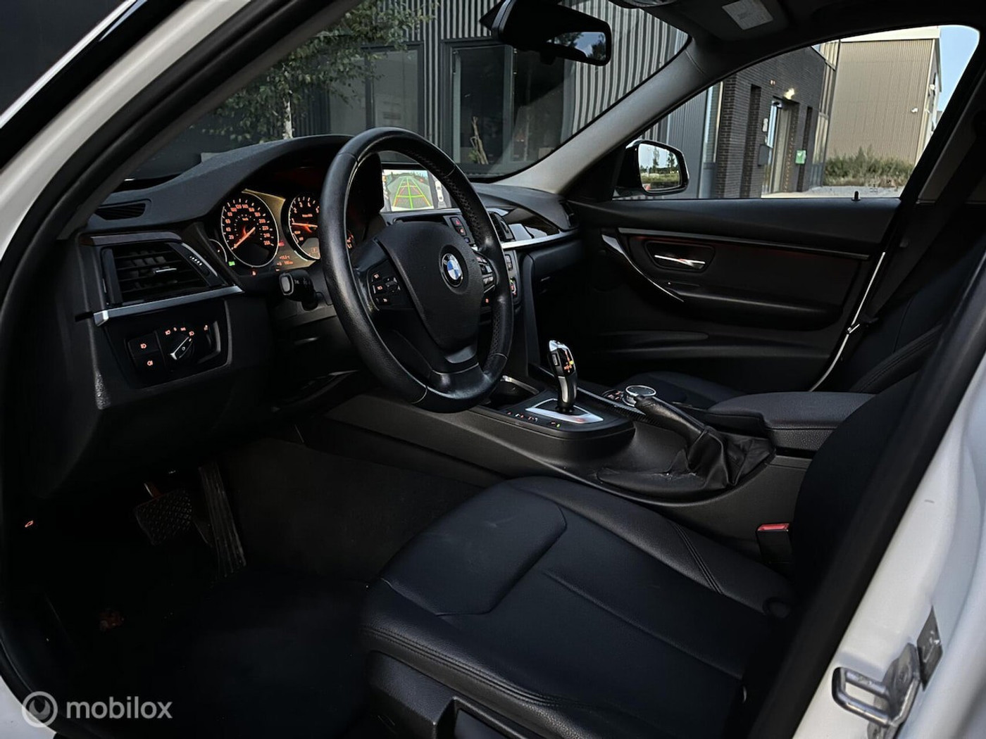 Foto van BMW 320i