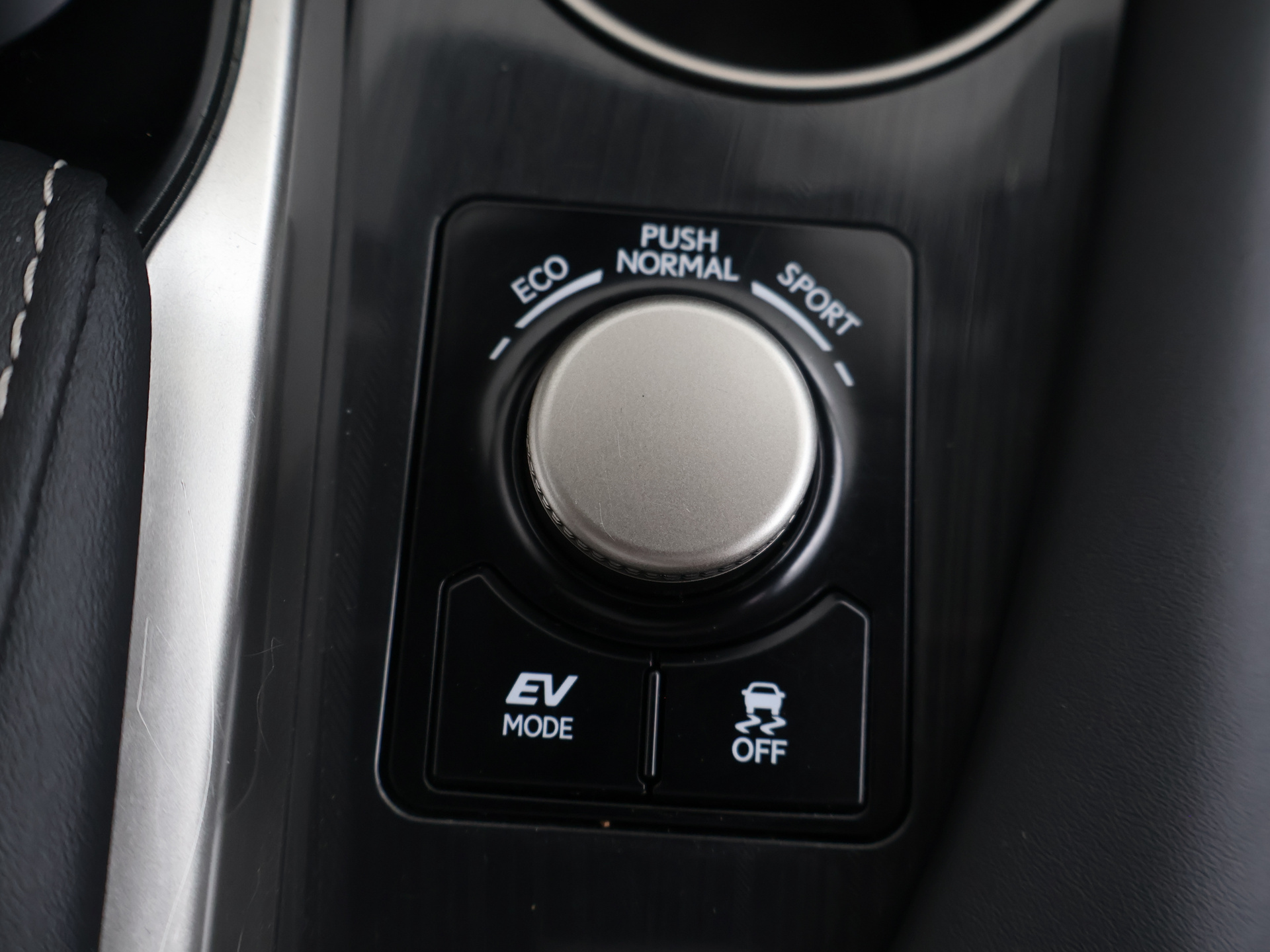 Foto van Lexus Lexus Rx450h