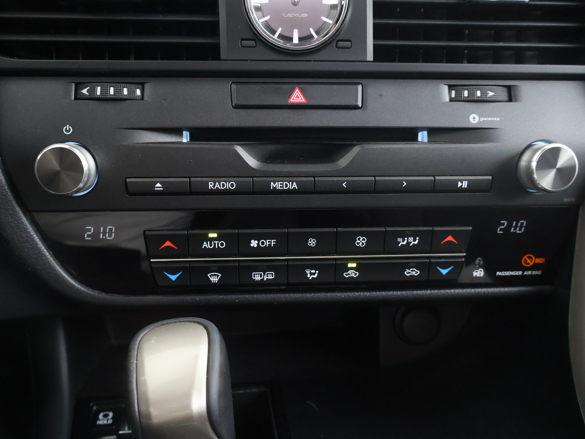 Foto van Lexus Lexus Rx450h