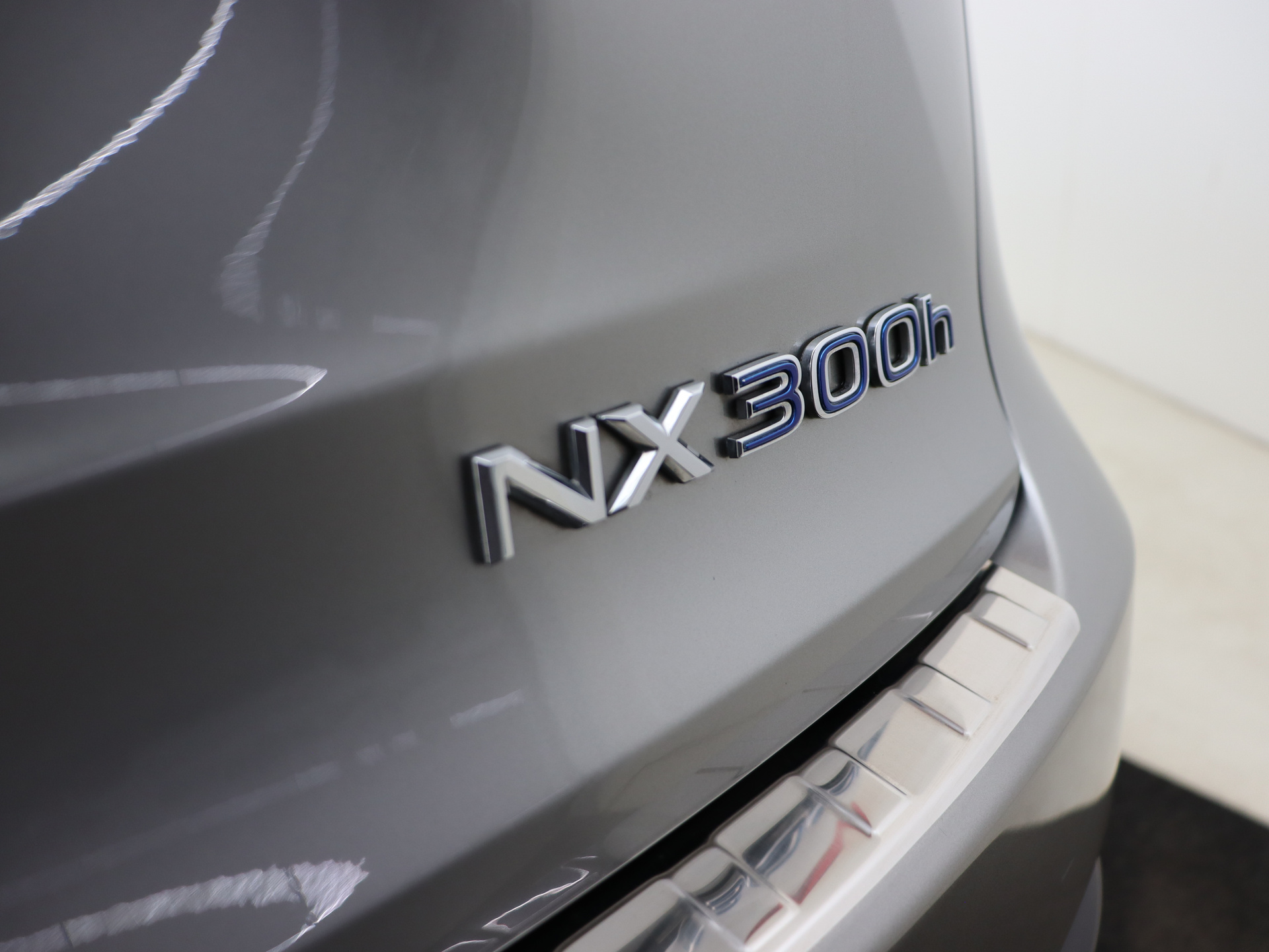 Foto van Lexus Lexus Nx300h