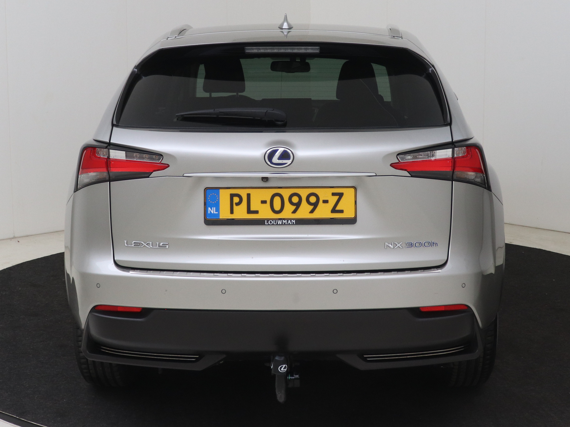 Foto van Lexus Lexus Nx300h