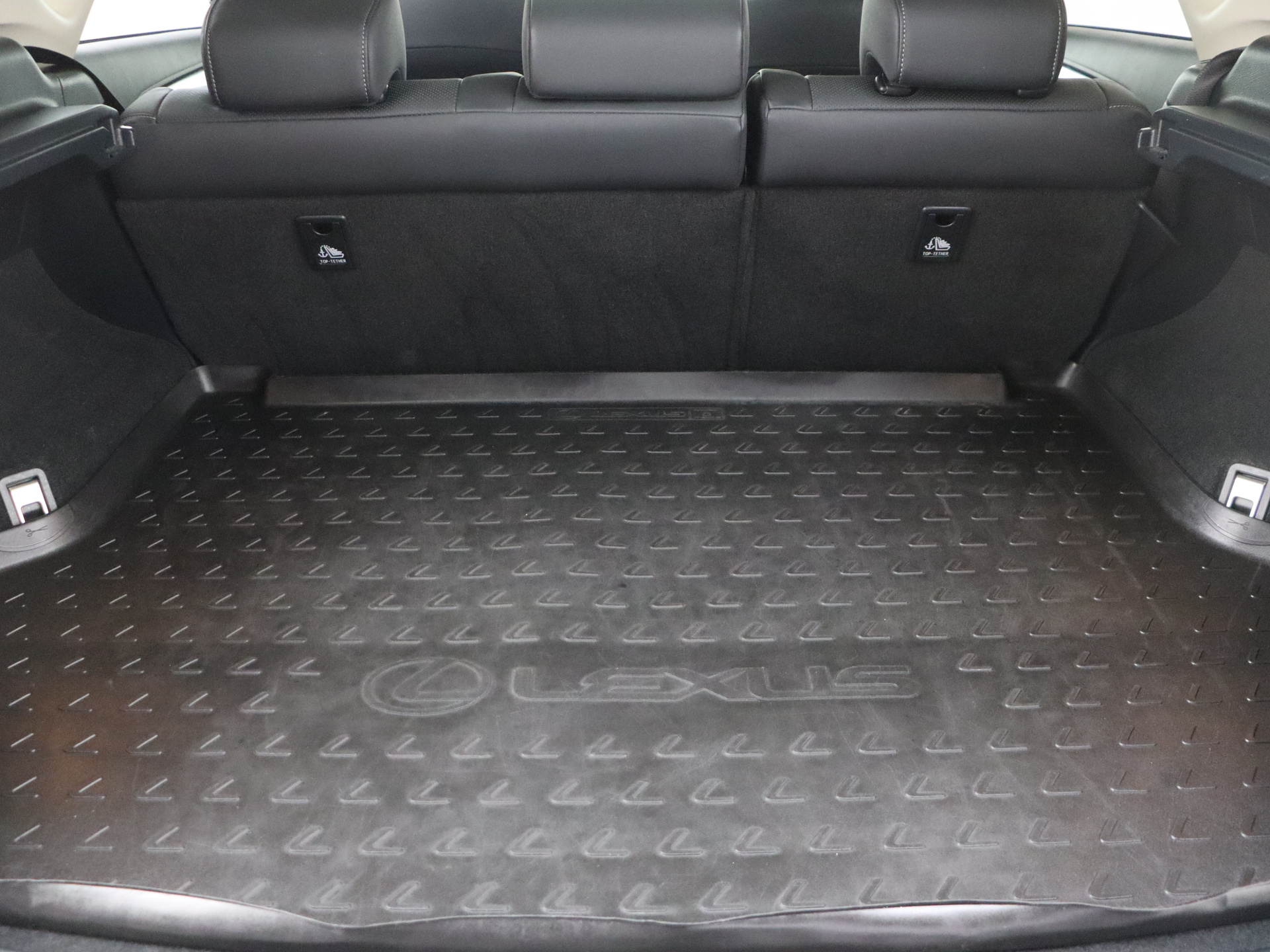 Foto van Lexus Lexus Nx300h