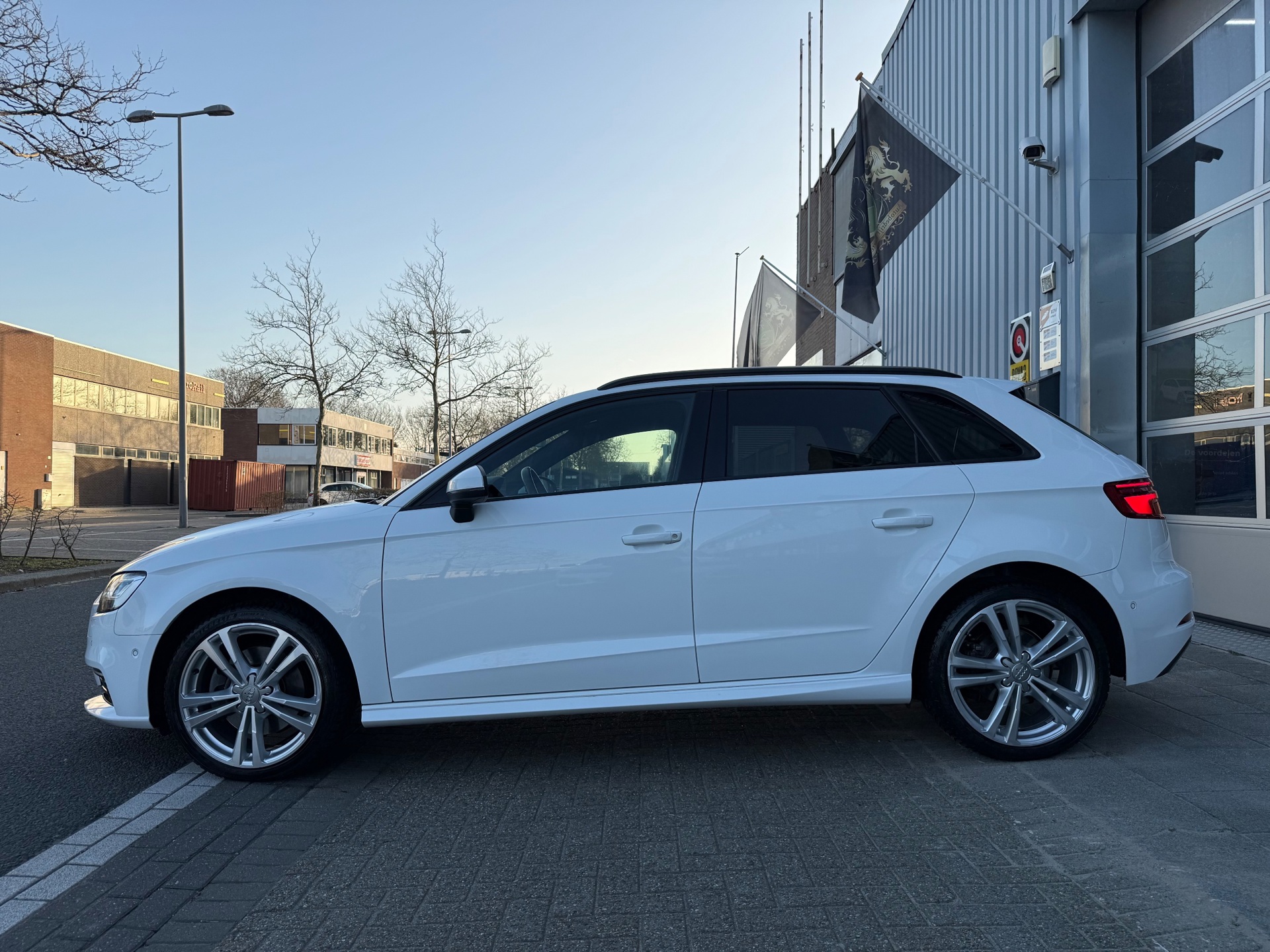 Foto van Audi A3 40 E-tron
