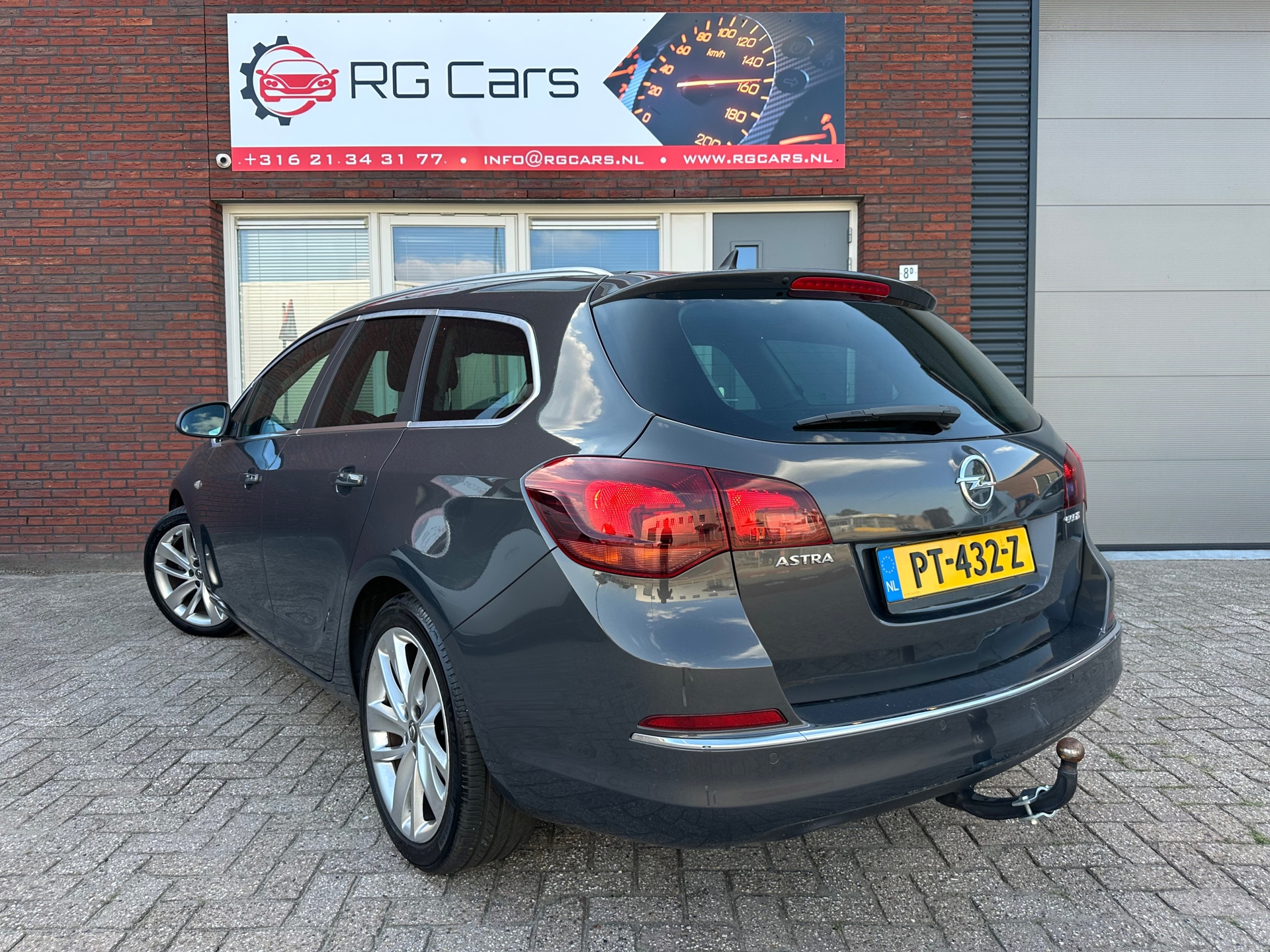 Foto van Opel Astra Sports Tourer