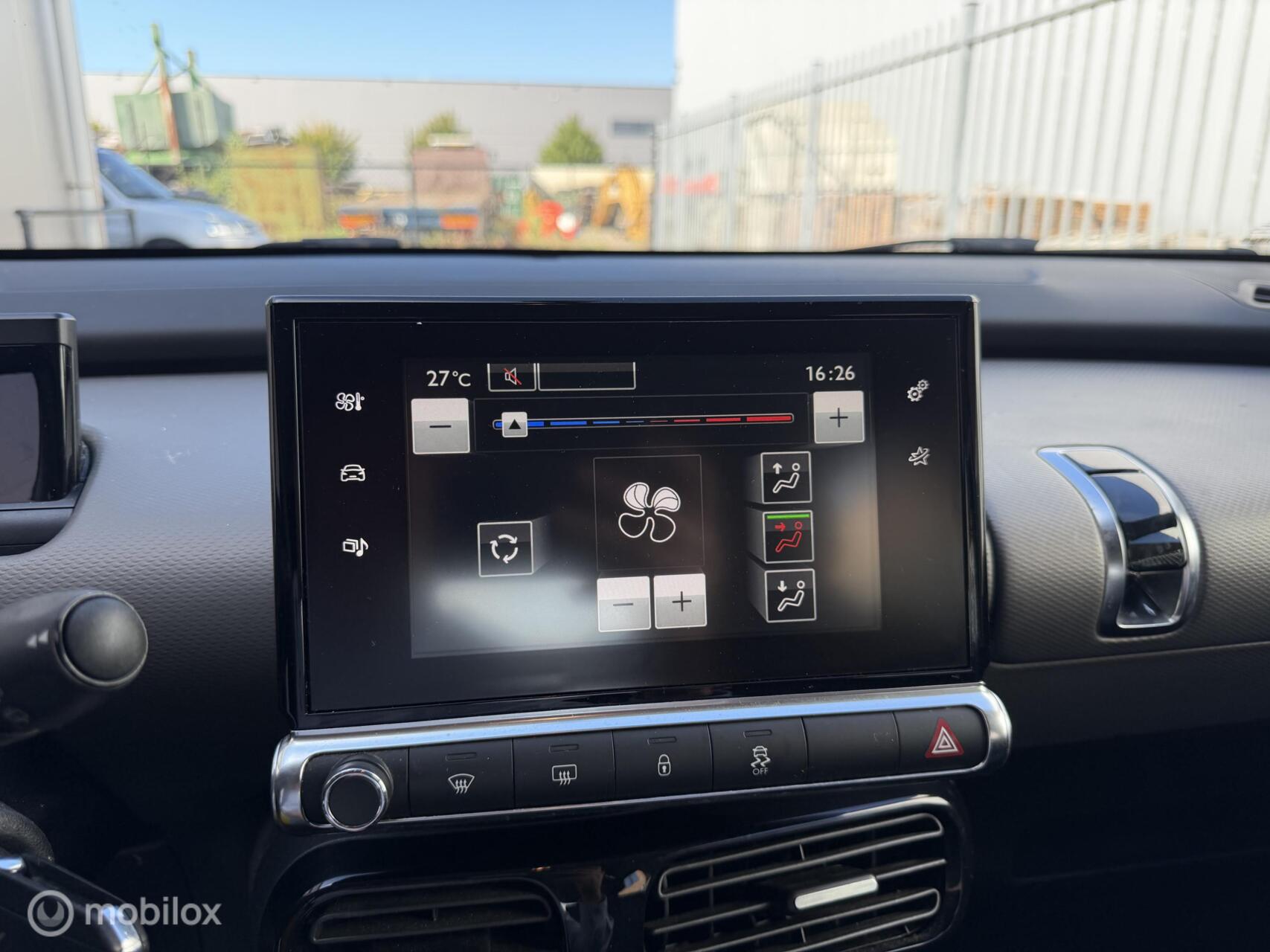 Foto van Citroen C4 Cactus