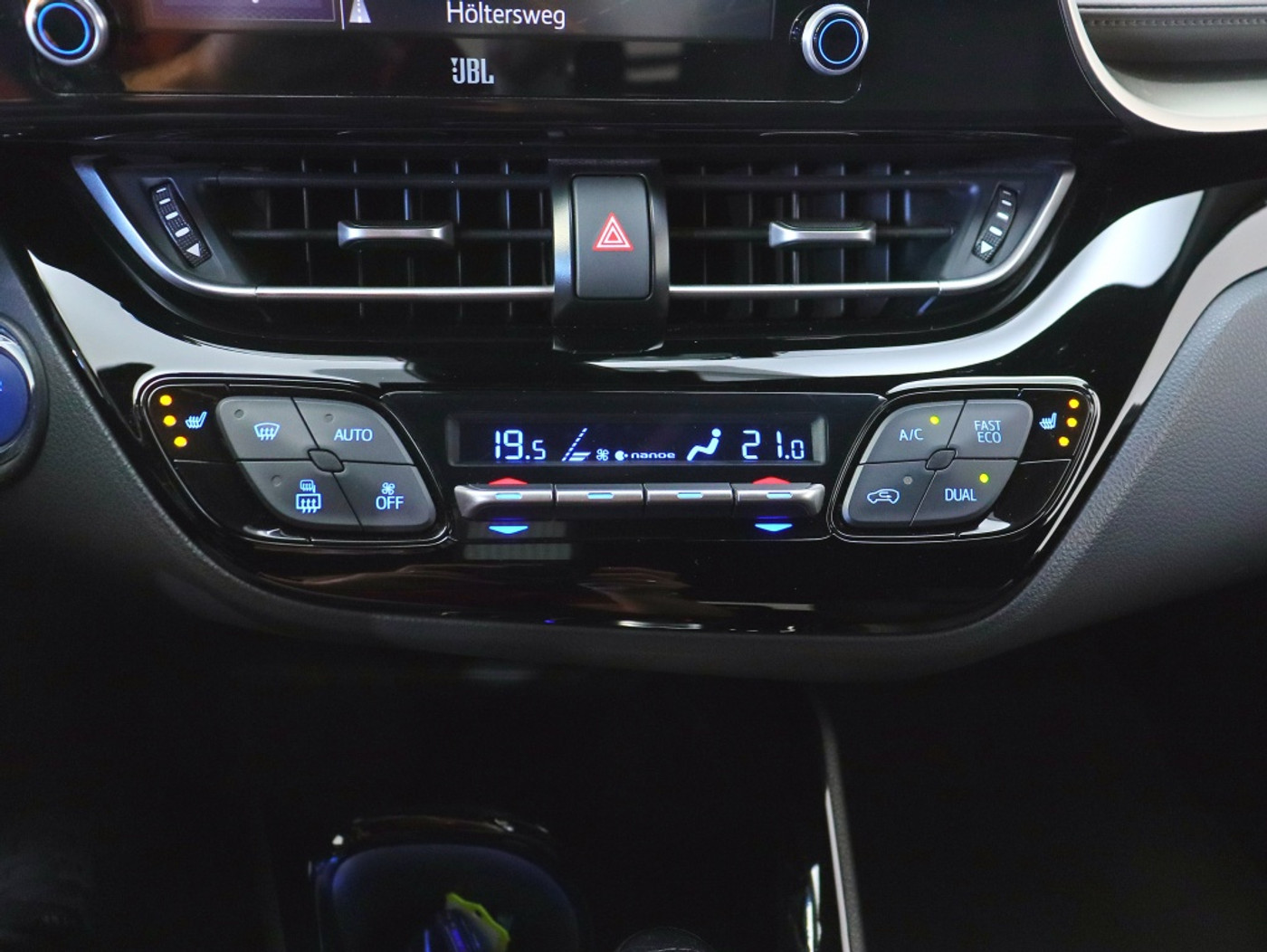 Foto van Toyota Toyota C-hr
