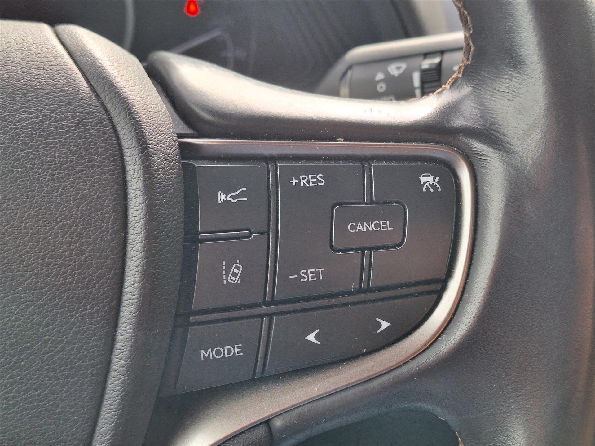 Foto van Lexus Ux
