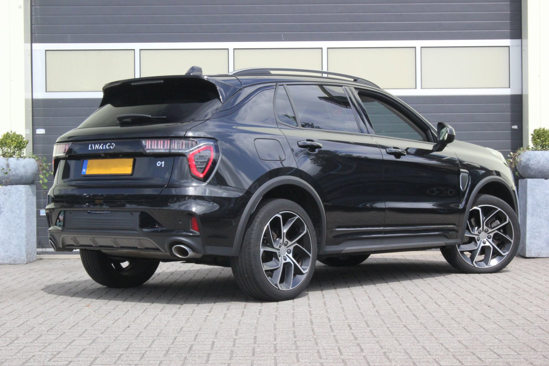 Foto van Lynk&co LYNK & Co 01