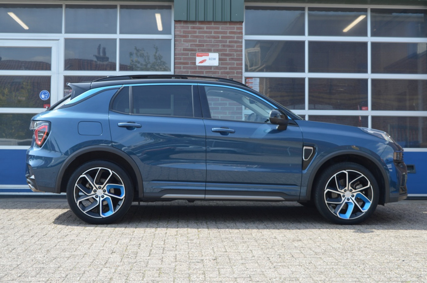 Foto van Lynk&co LYNK & Co 01