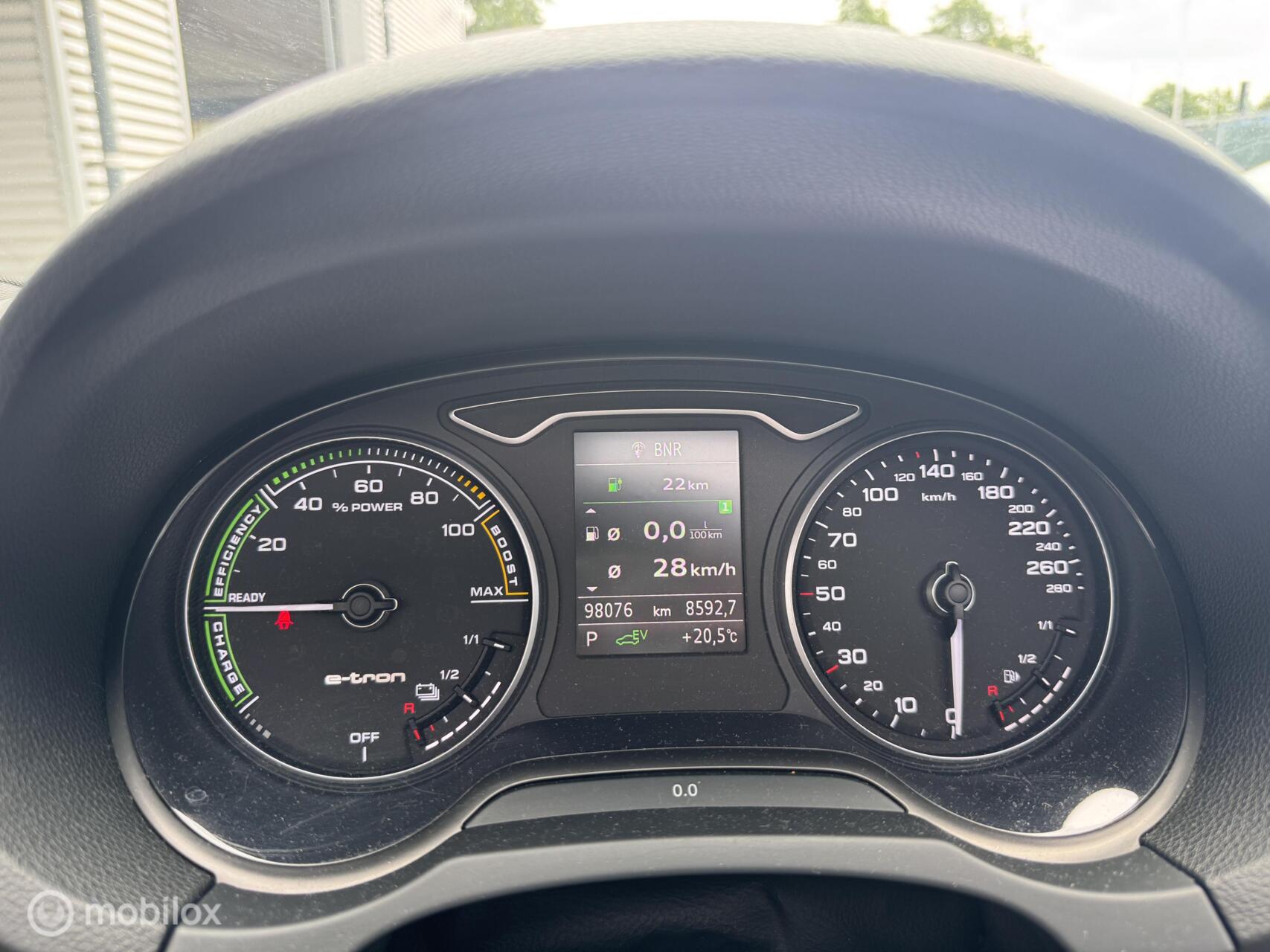 Foto van Audi A3 Sportback E-tron