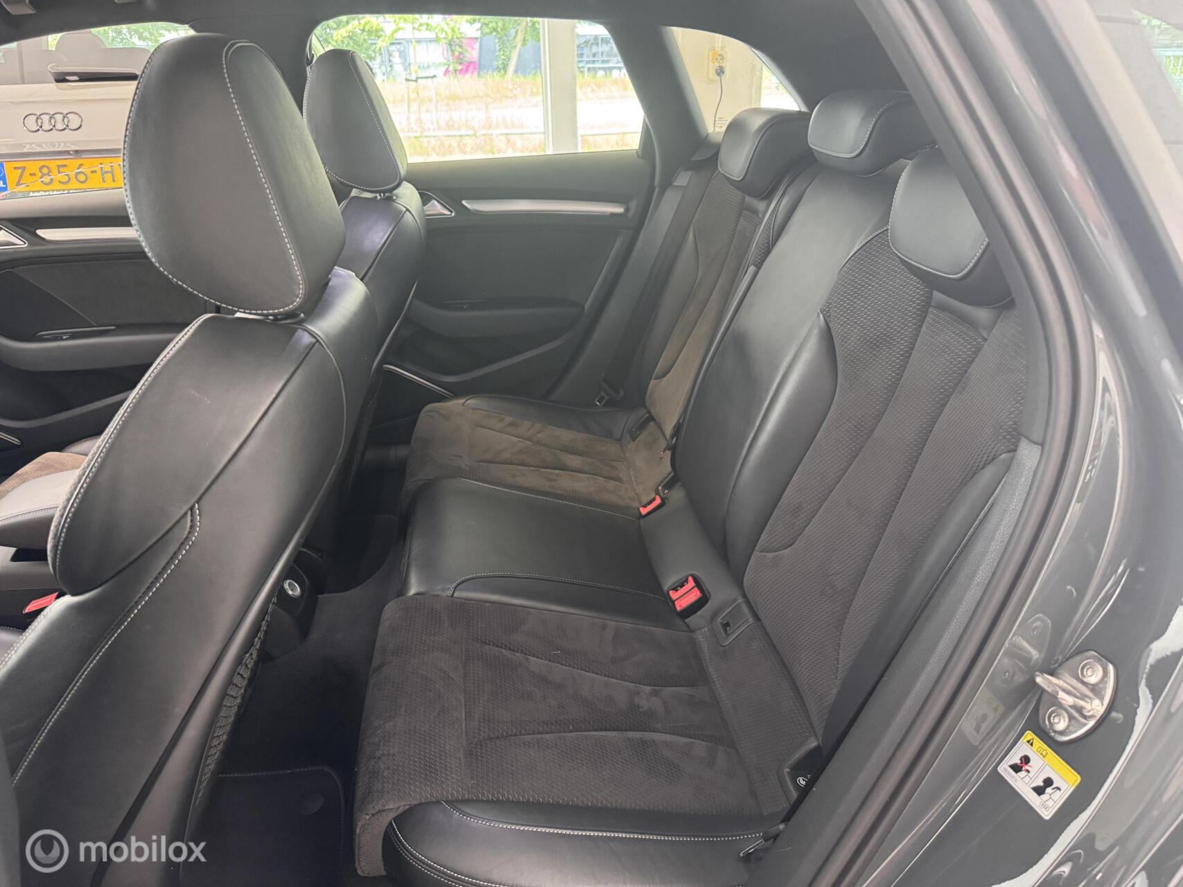 Foto van Audi A3 Sportback E-tron