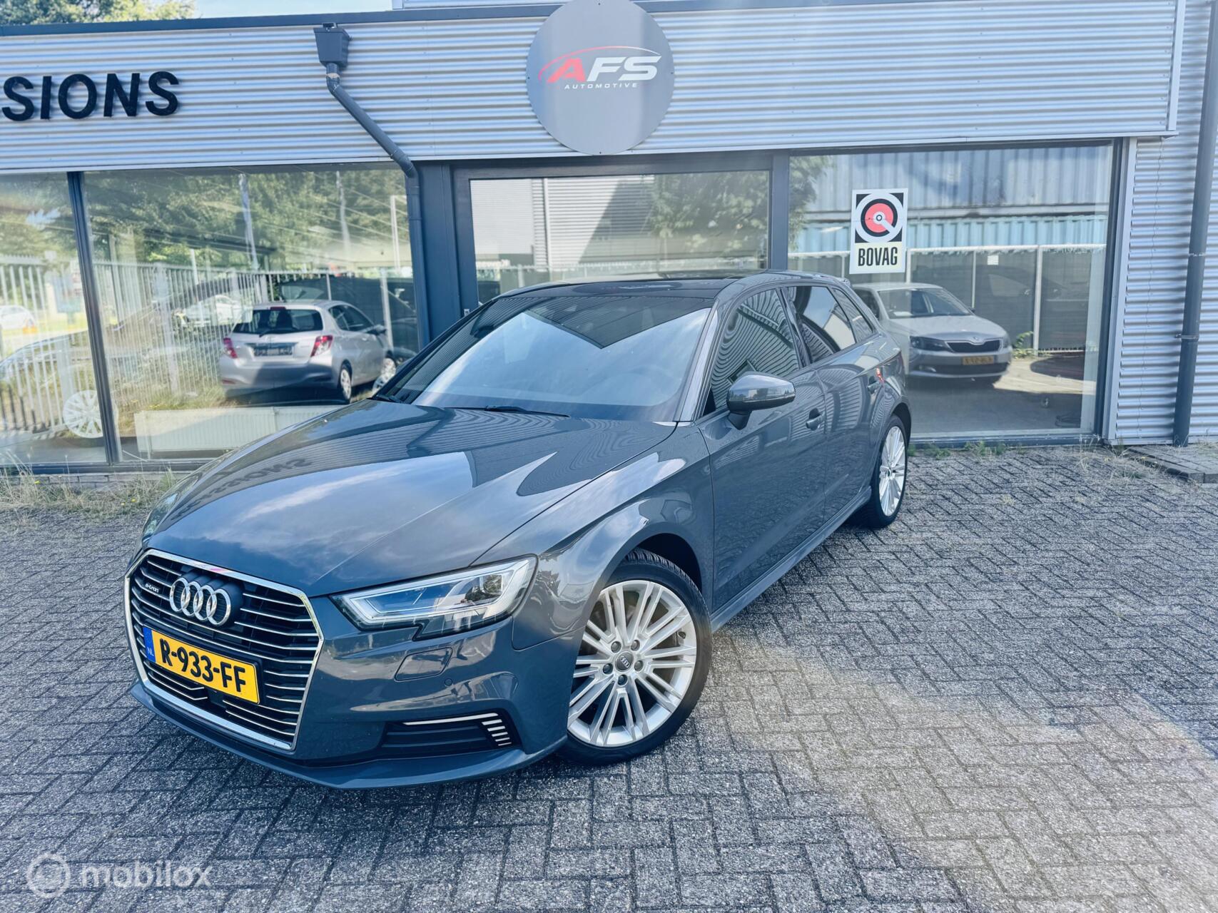 Audi A3 Sportback E-tron 1.4 e-tron Lease Edition Pano / S-line / carplay 2017 - voorkant
