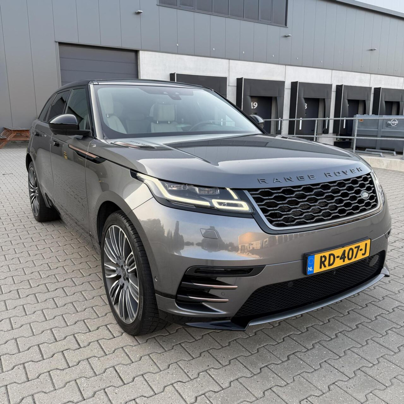 Foto van Land Rover Range Rover Velar
