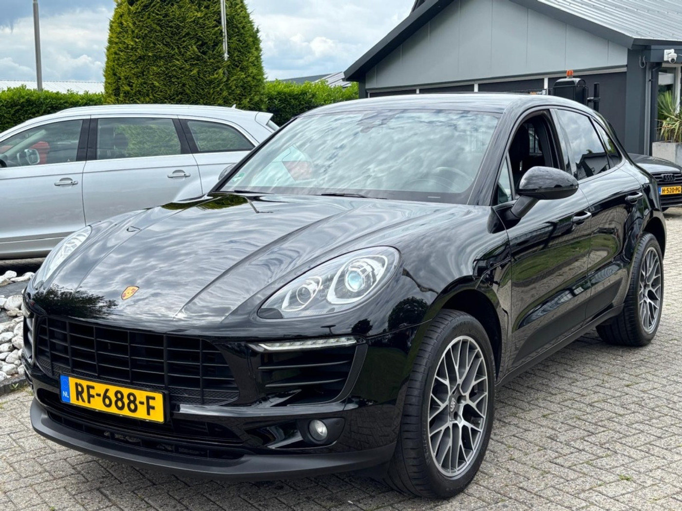 Porsche Macan 2.0 2016 - voorkant