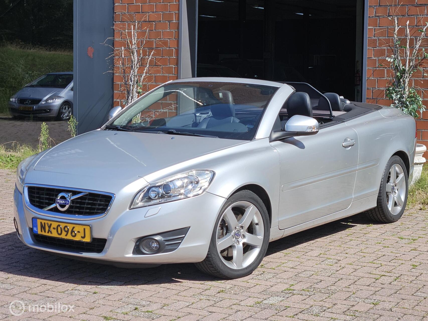 Volvo C70 2.0D Leer/Navi/Cruise/Airco/Automaat 2010 - voorkant