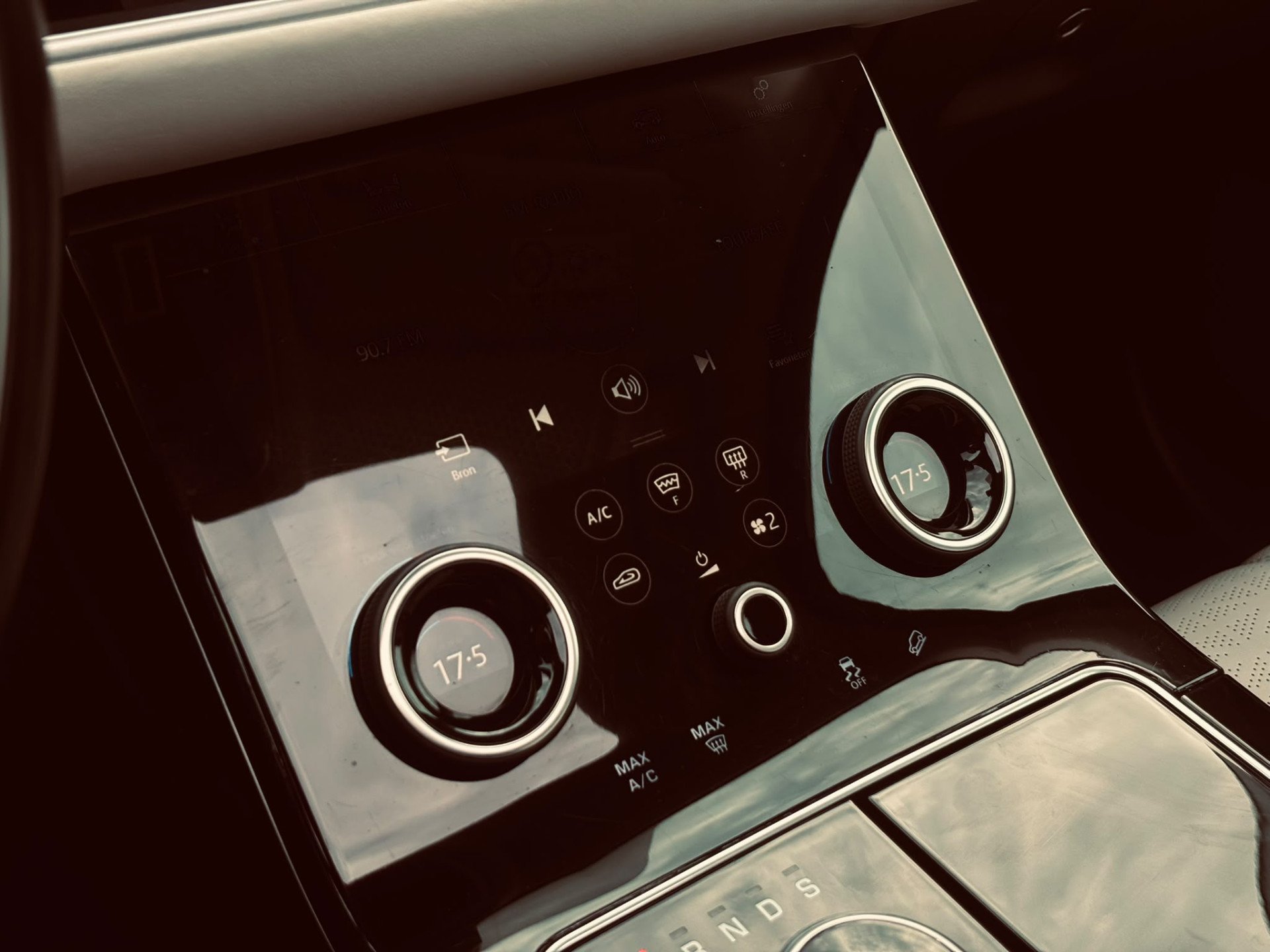 Foto van Land Rover Range Rover Velar