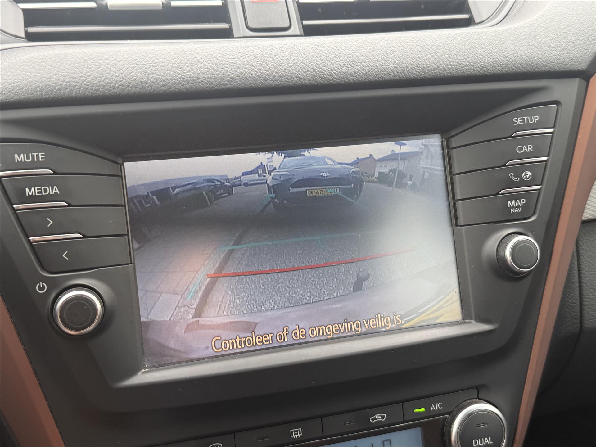 Foto van Toyota Toyota Avensis
