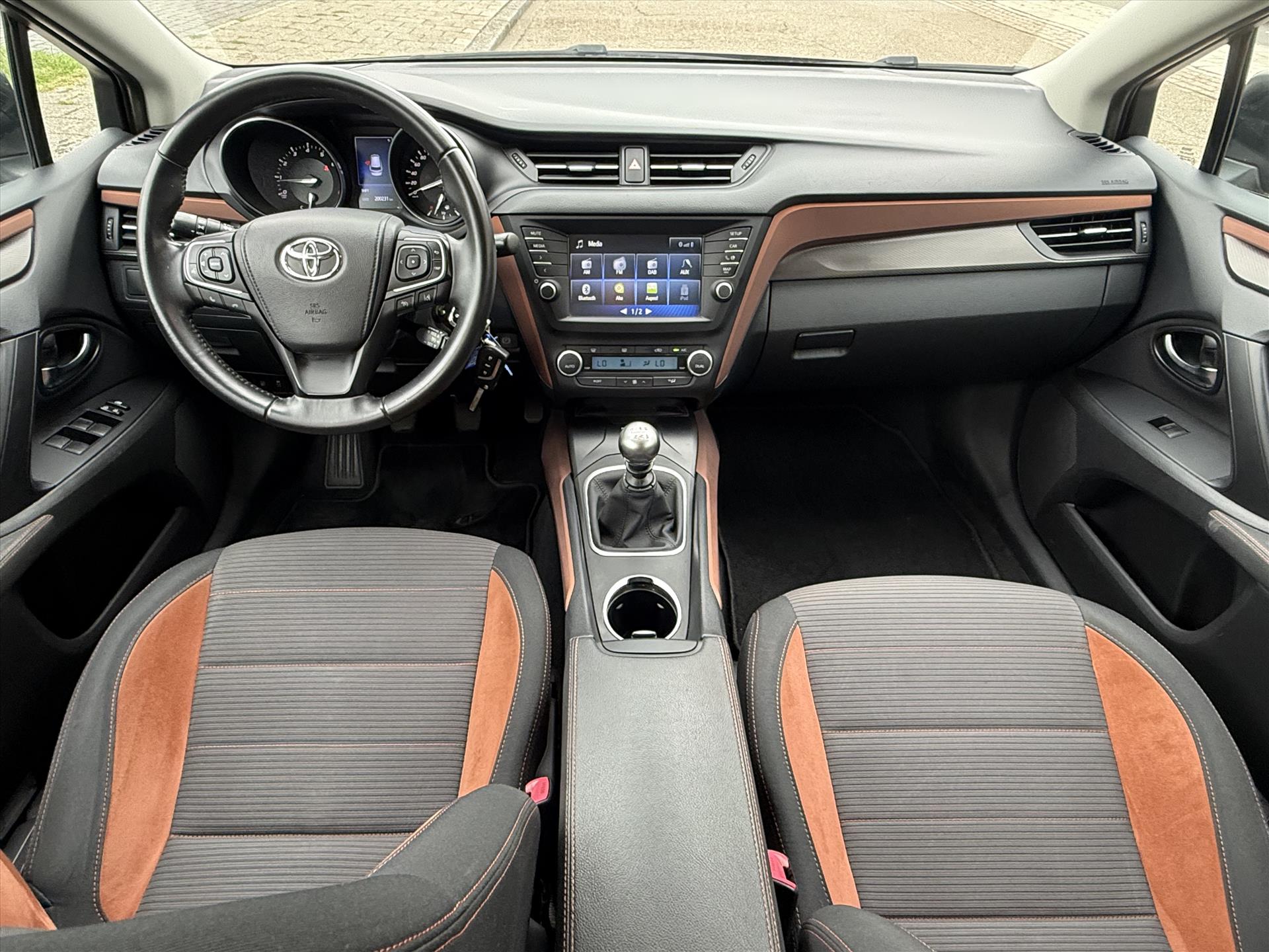 Foto van Toyota Toyota Avensis