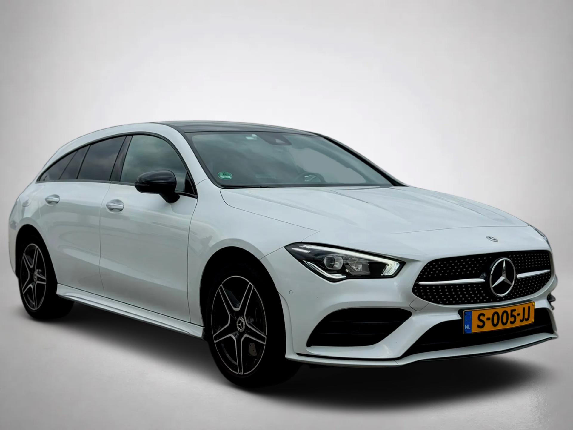 Foto van Mercedes-Benz Cla 250 E