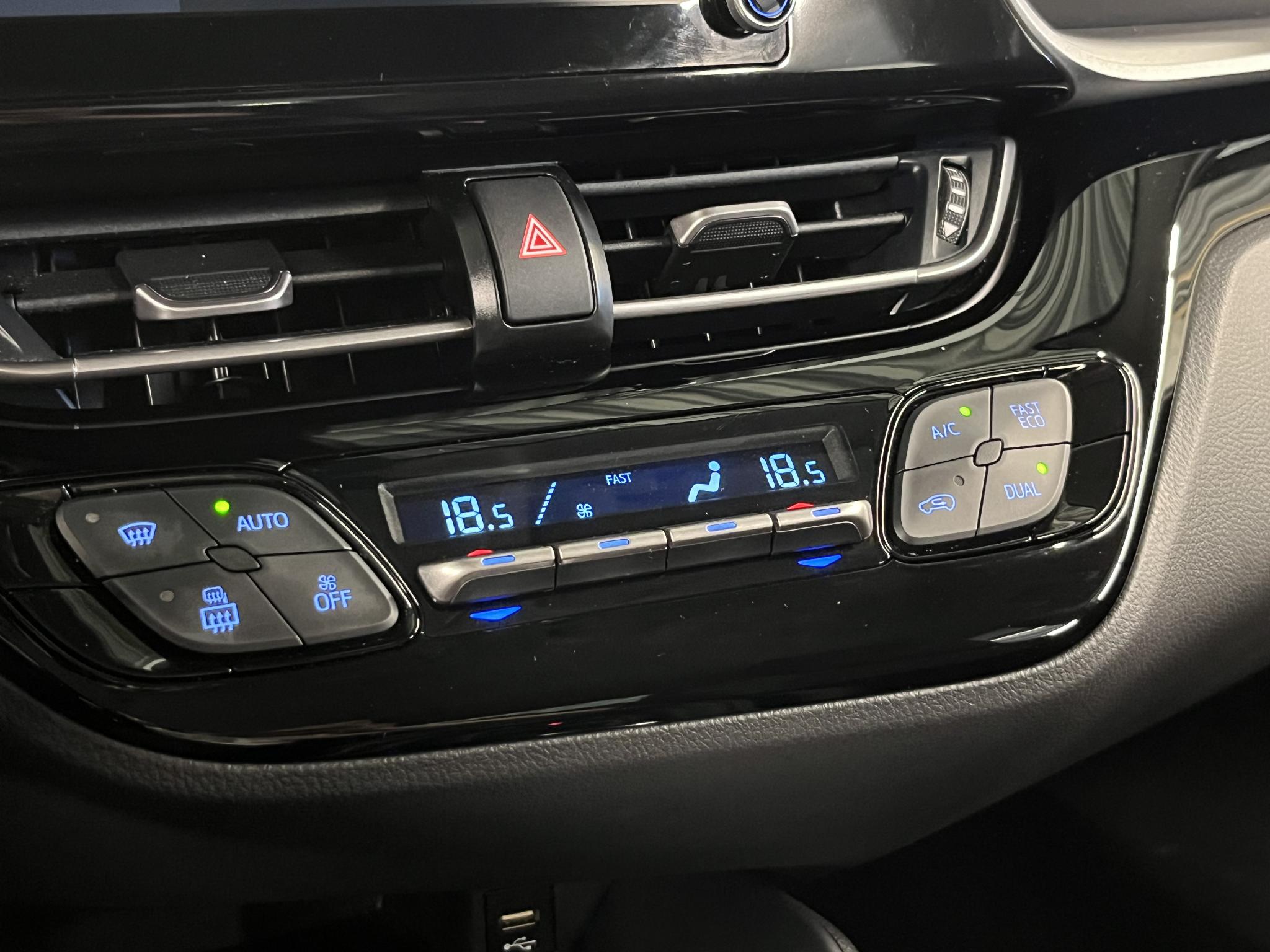Foto van Toyota Toyota C-hr
