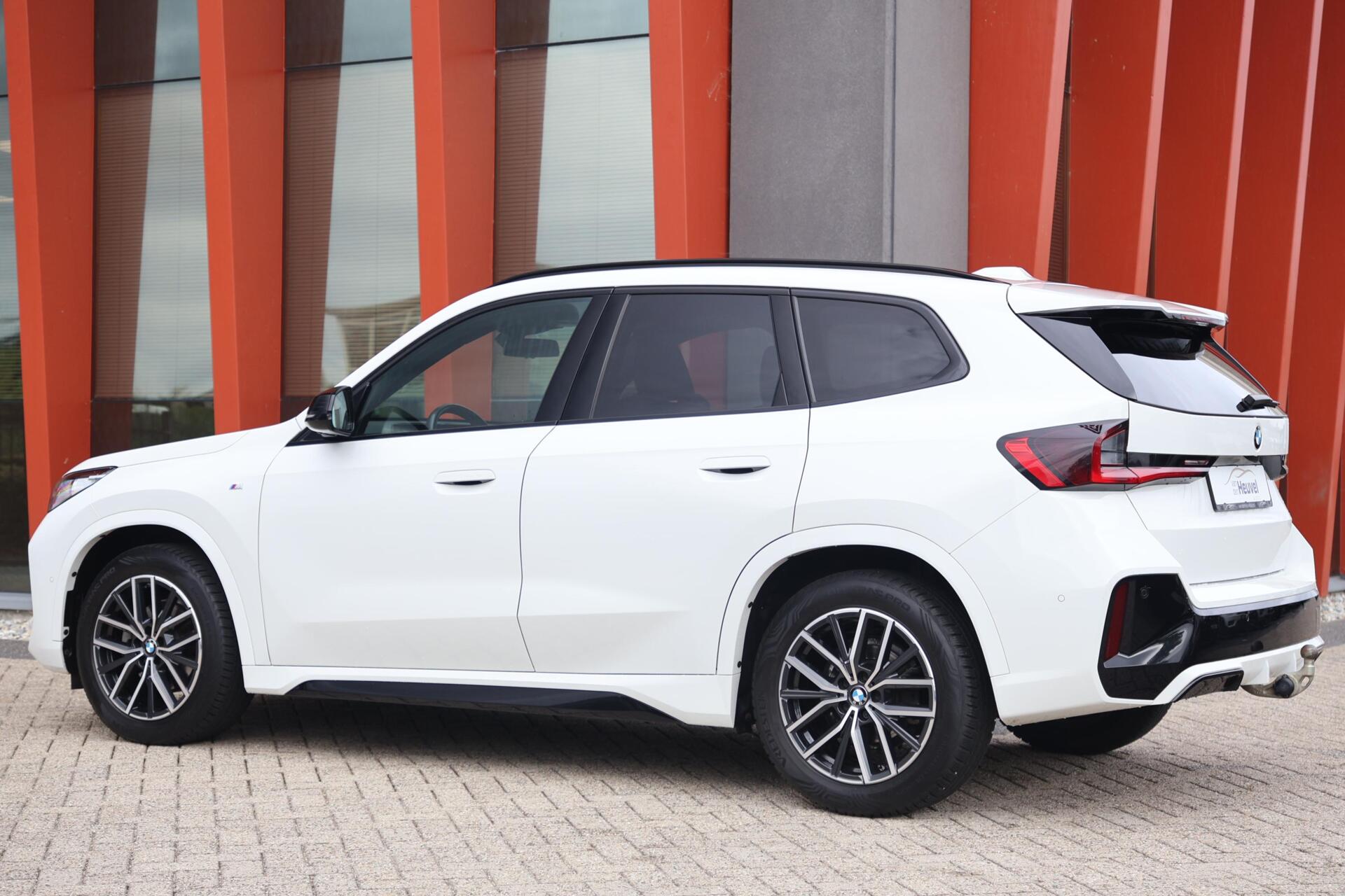 Foto van BMW X1 Sdrive18i