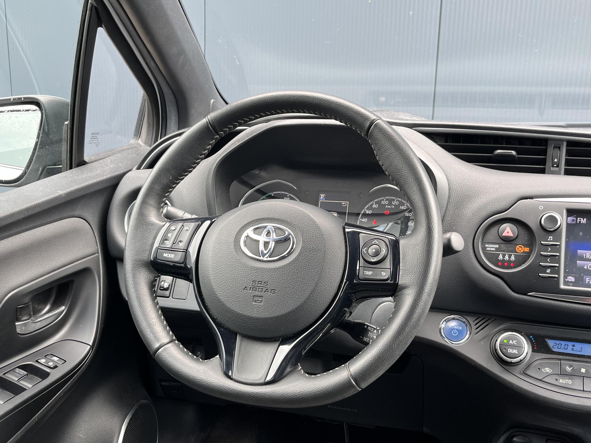 Foto van Toyota Toyota Yaris Hybrid