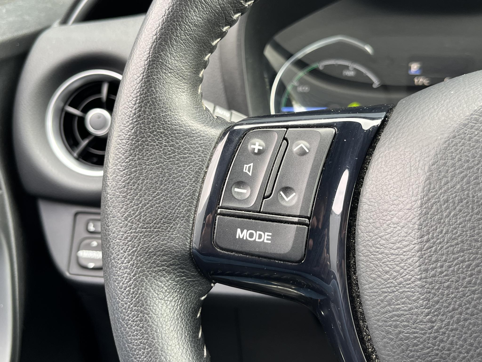 Foto van Toyota Toyota Yaris Hybrid