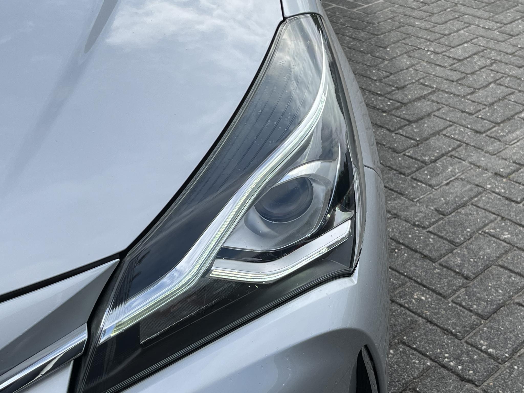 Foto van Toyota Toyota Yaris Hybrid