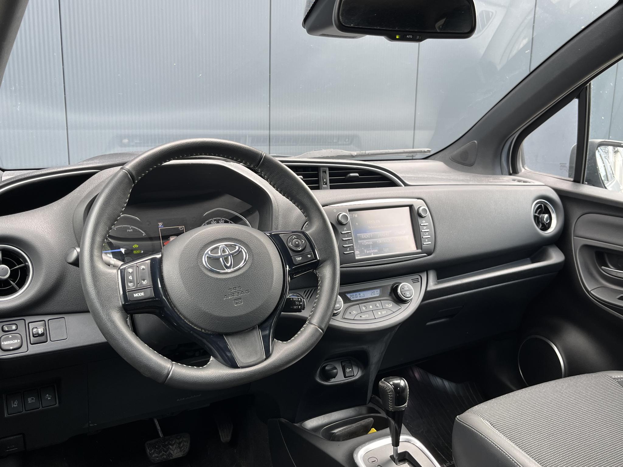 Foto van Toyota Toyota Yaris Hybrid