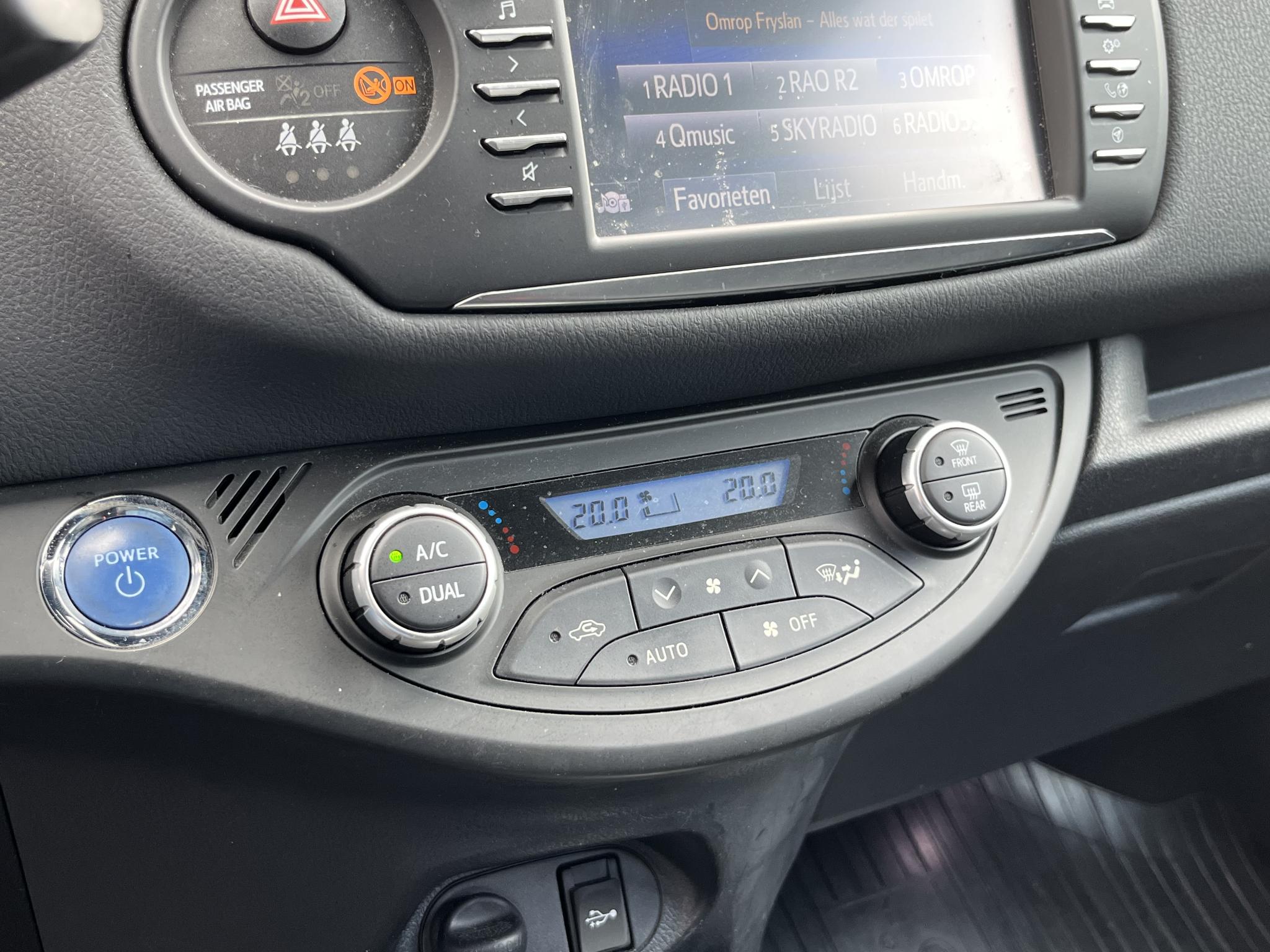 Foto van Toyota Toyota Yaris Hybrid