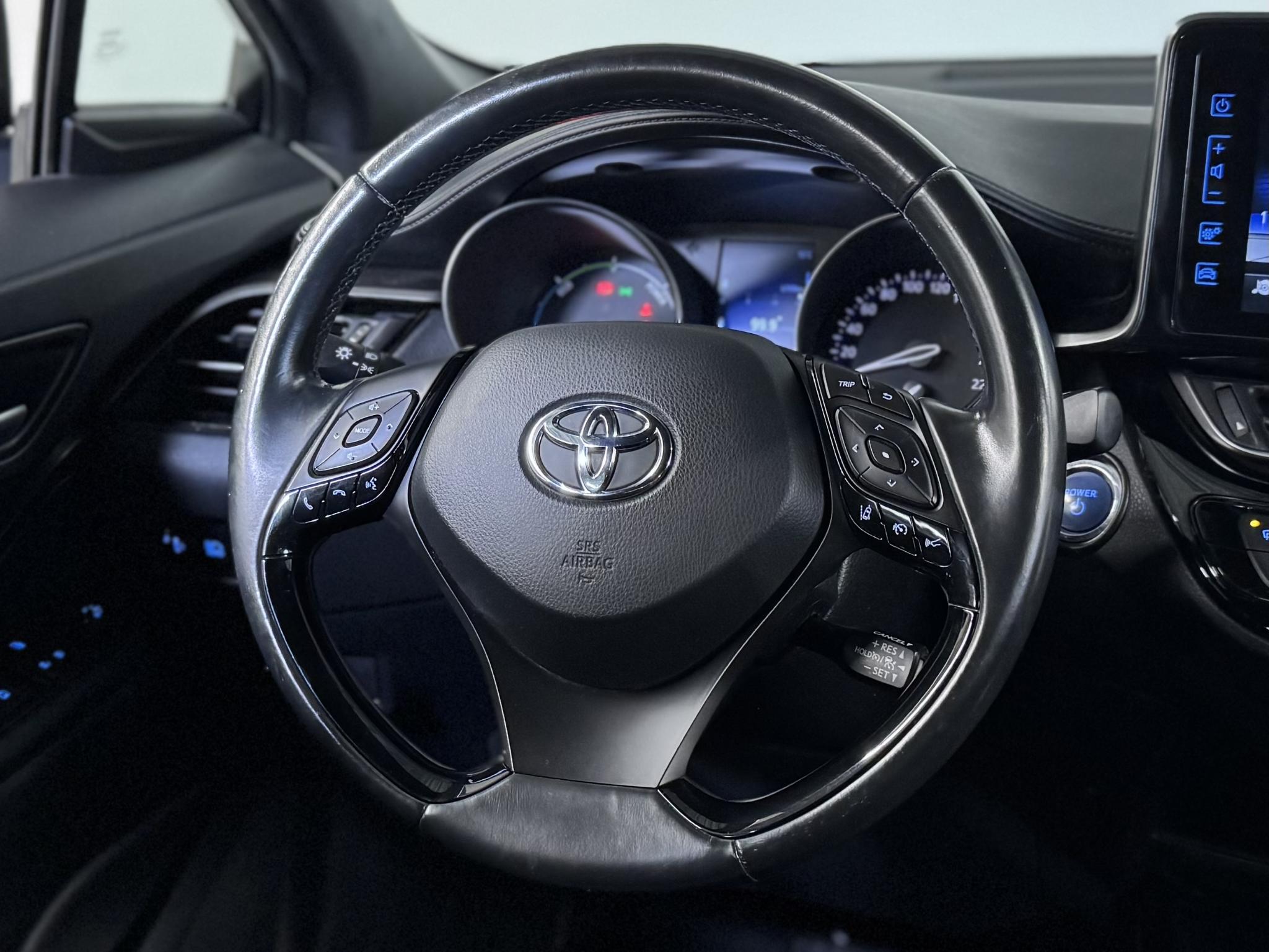 Foto van Toyota C-hr