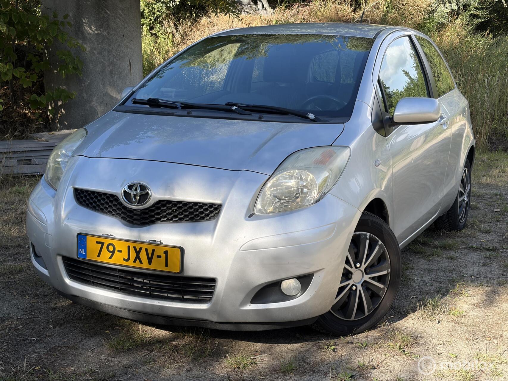 Toyota Toyota Yaris 1.3 VVTi Dynamic..Airco 2009 - voorkant