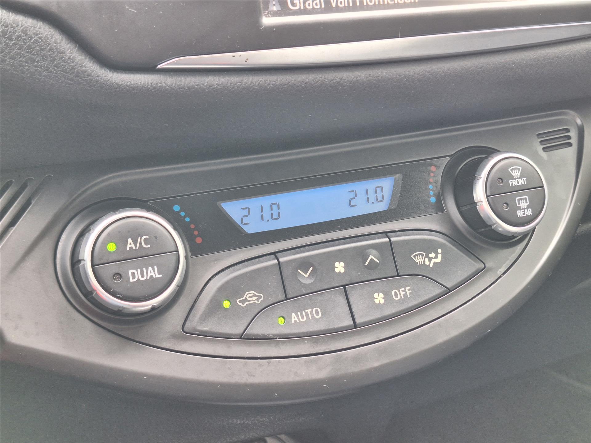 Foto van Toyota Toyota Yaris Hybrid