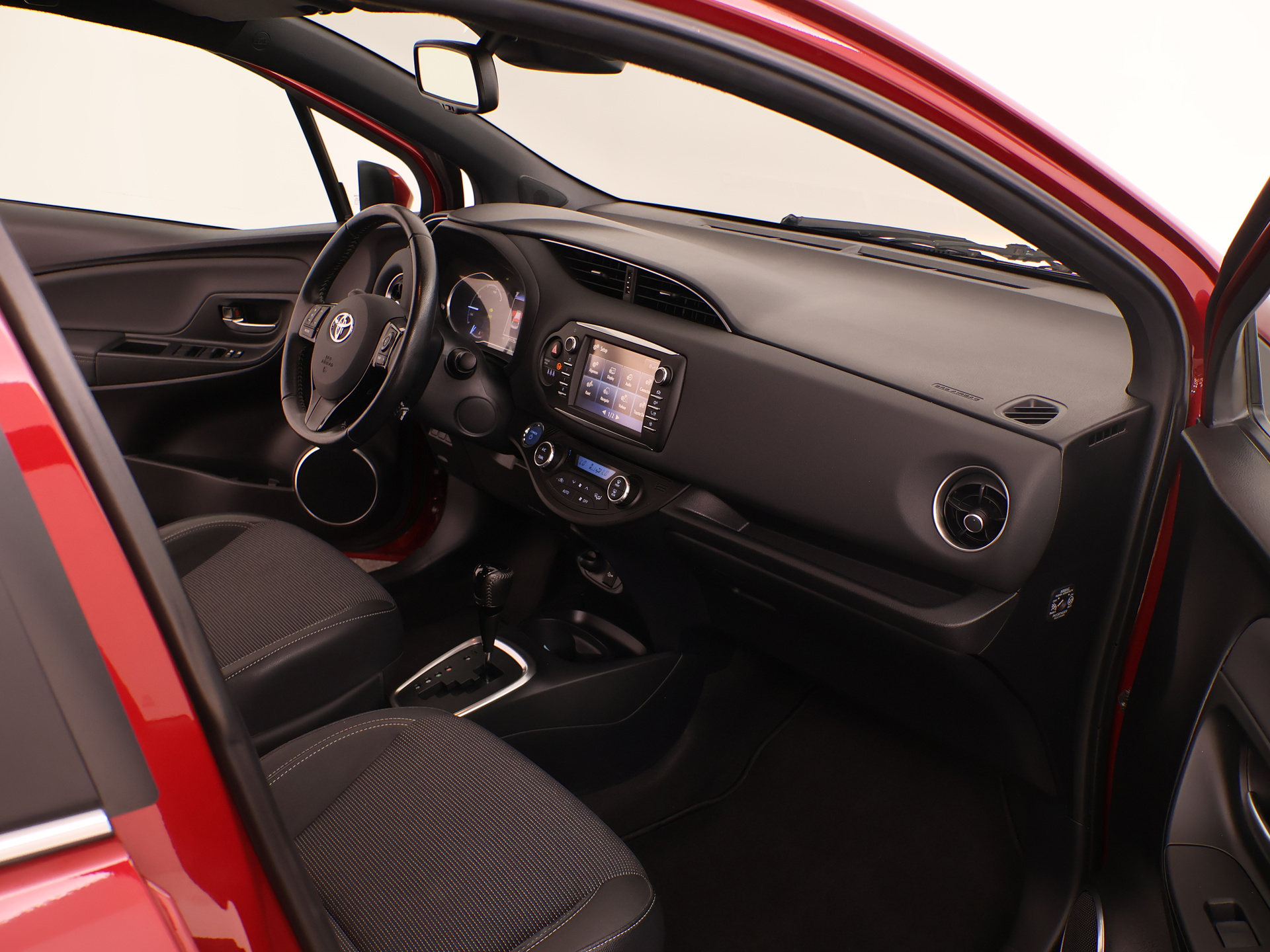 Foto van Toyota Toyota Yaris Hybrid