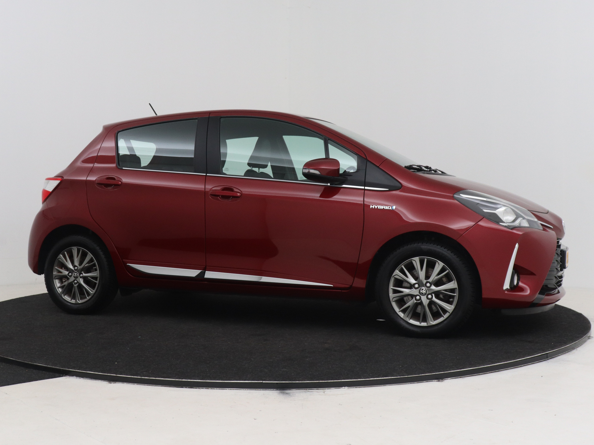 Foto van Toyota Toyota Yaris Hybrid
