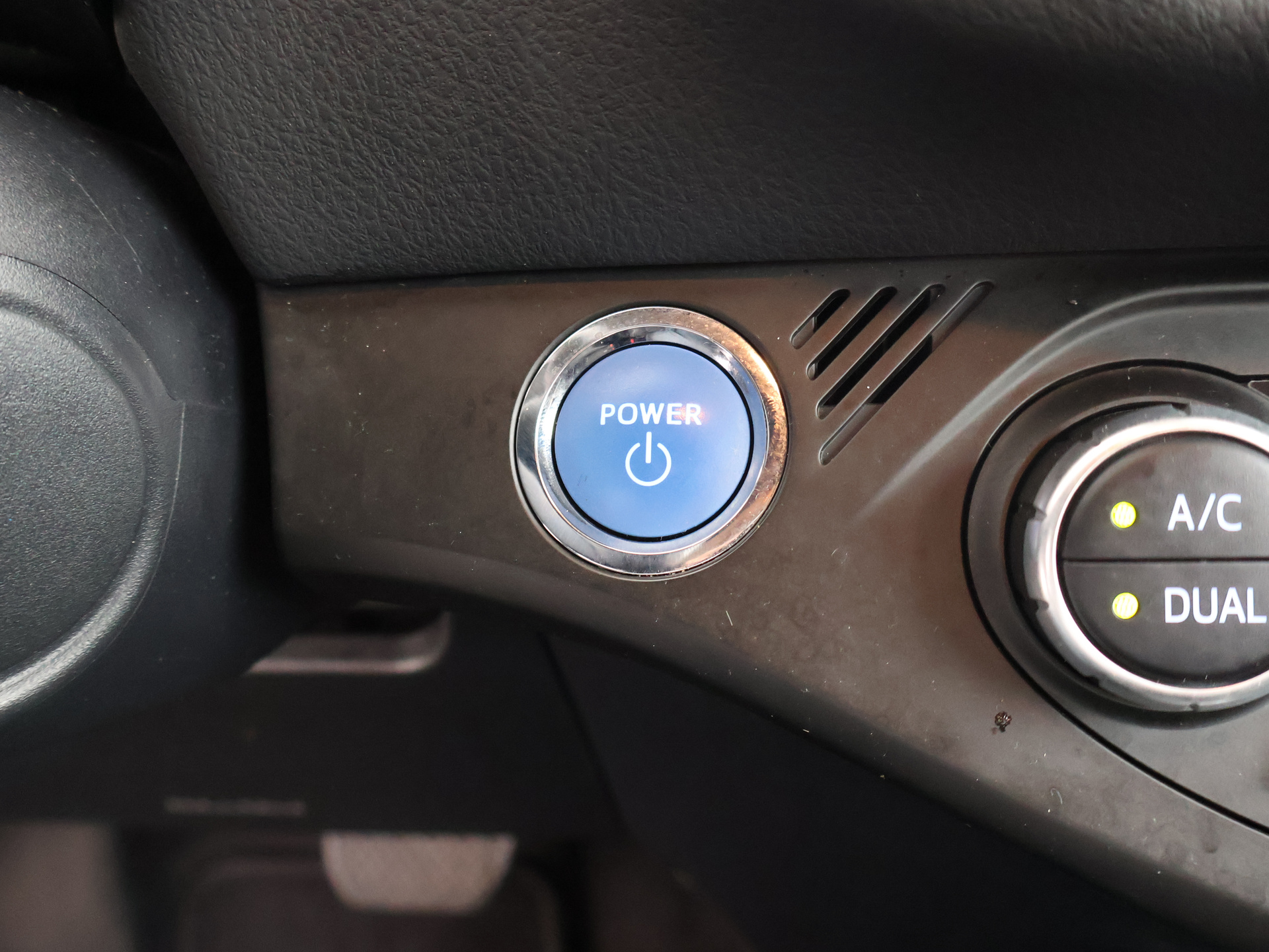 Foto van Toyota Toyota Yaris Hybrid