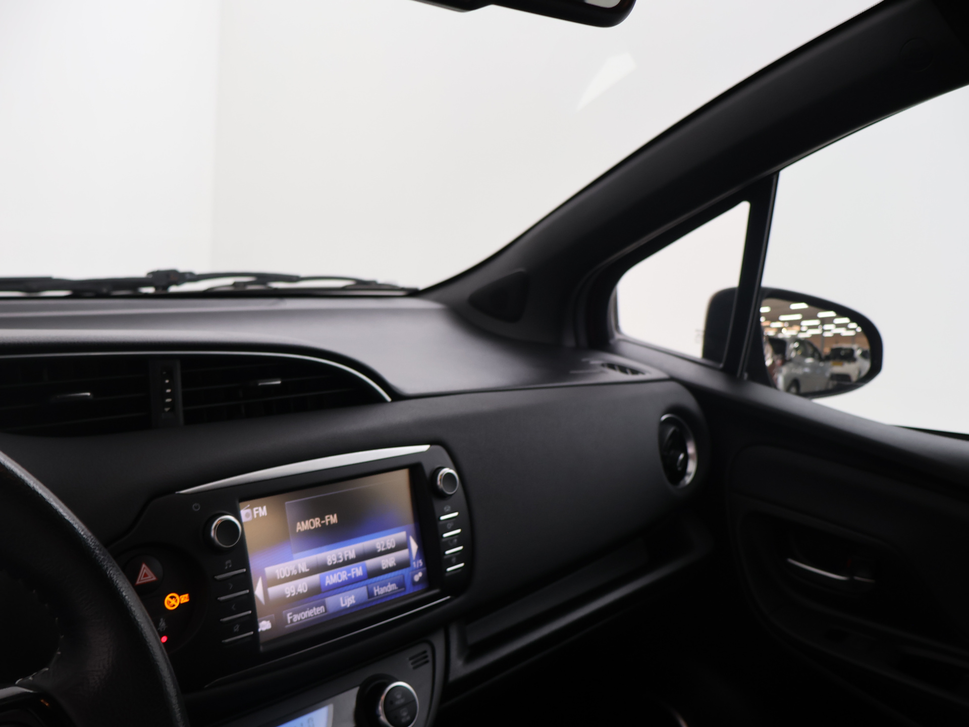 Foto van Toyota Toyota Yaris Hybrid