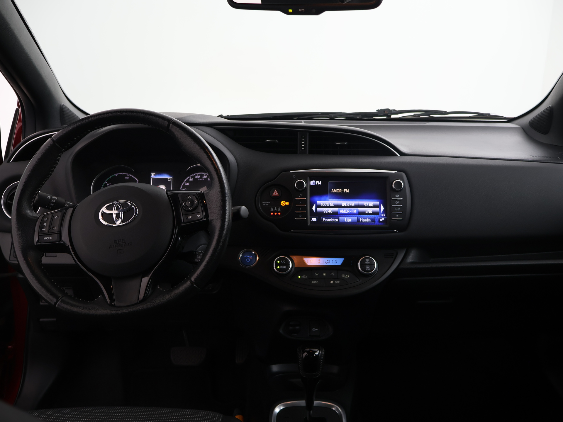 Foto van Toyota Toyota Yaris Hybrid