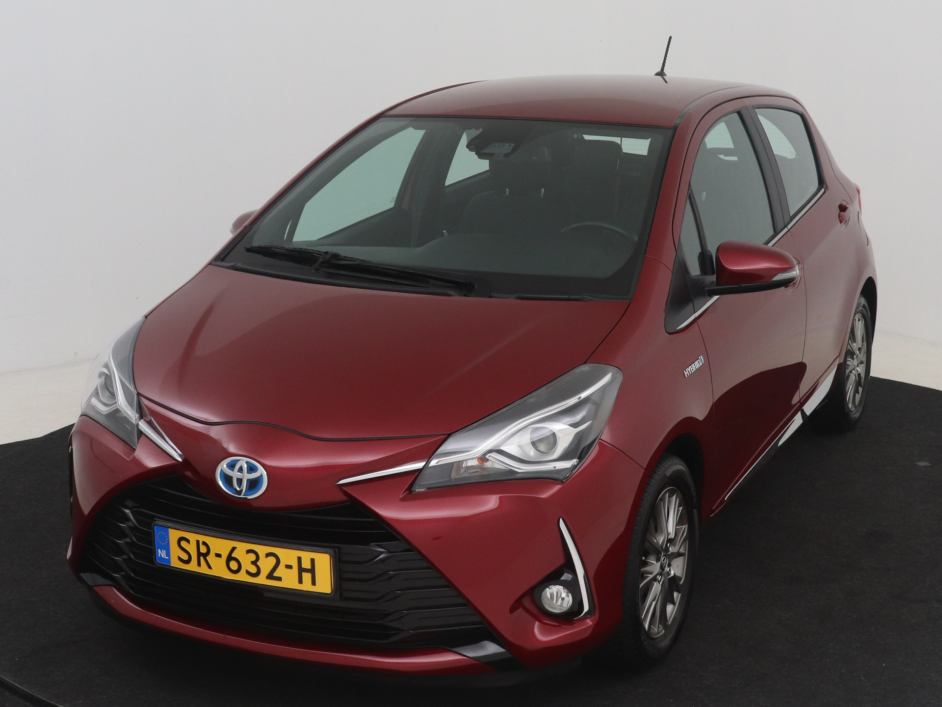 Foto van Toyota Toyota Yaris Hybrid