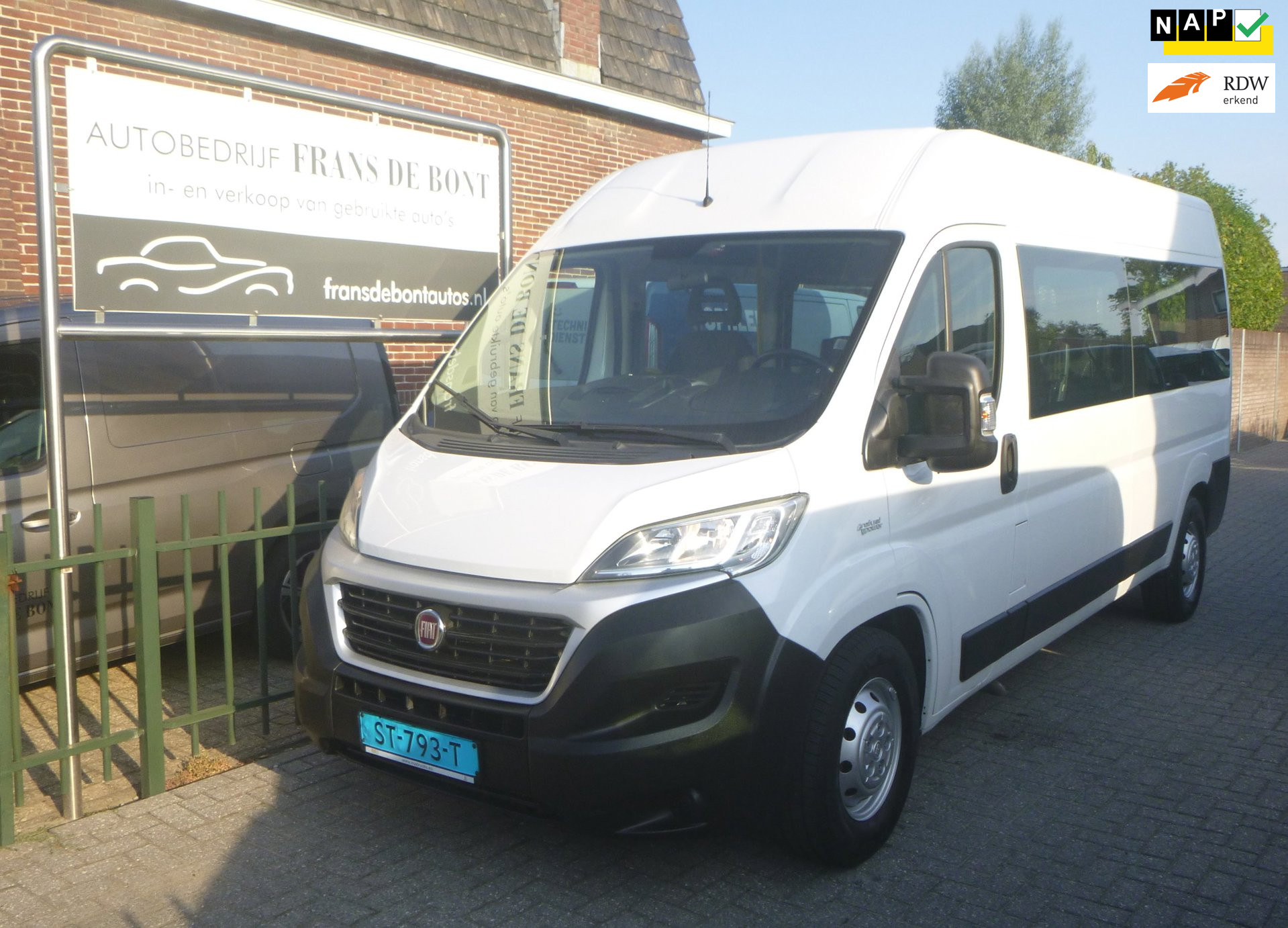 Fiat Fiat Ducato CNG AARDGAS 9 PERSOONS ROLSTOEL AIRCO € 7500 EX BTW 2018 - voorkant