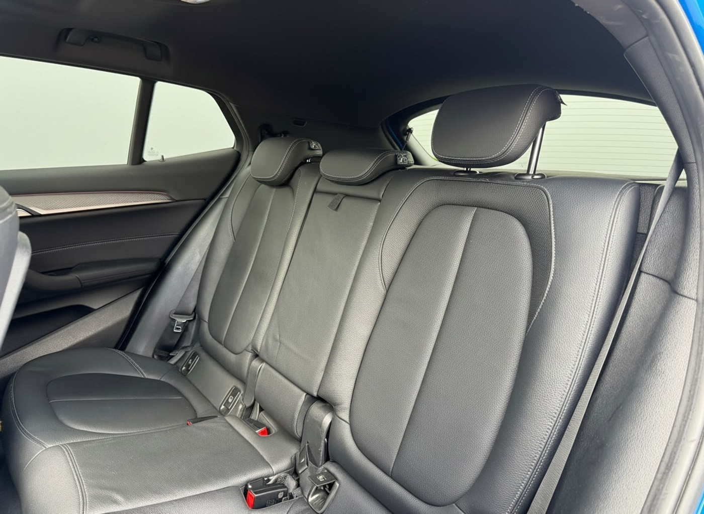 Foto van BMW X2 Sdrive20i