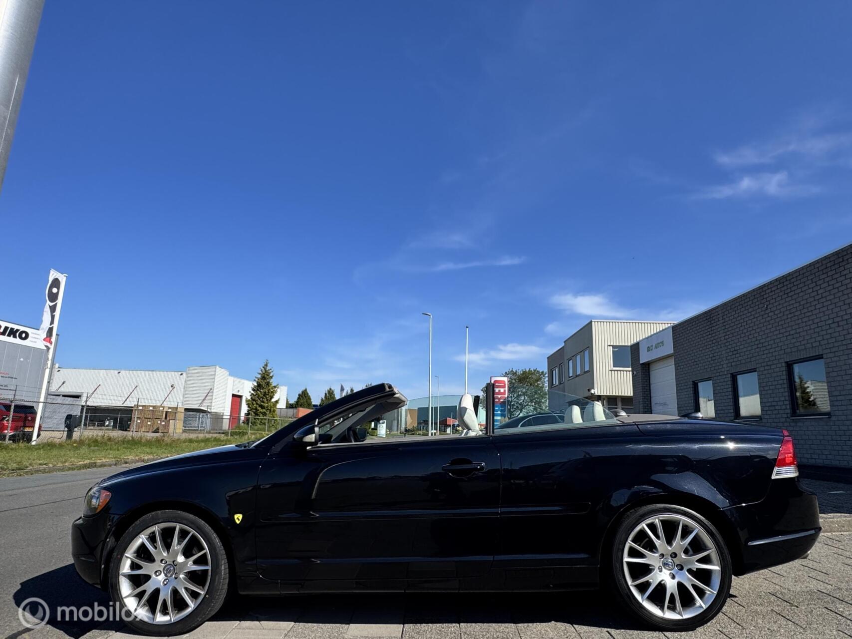 Foto van Volvo C70