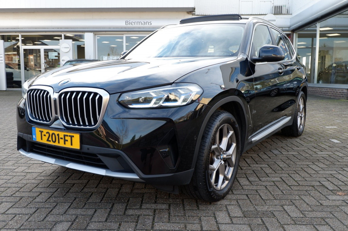 Foto van BMW X3 Xdrive20i