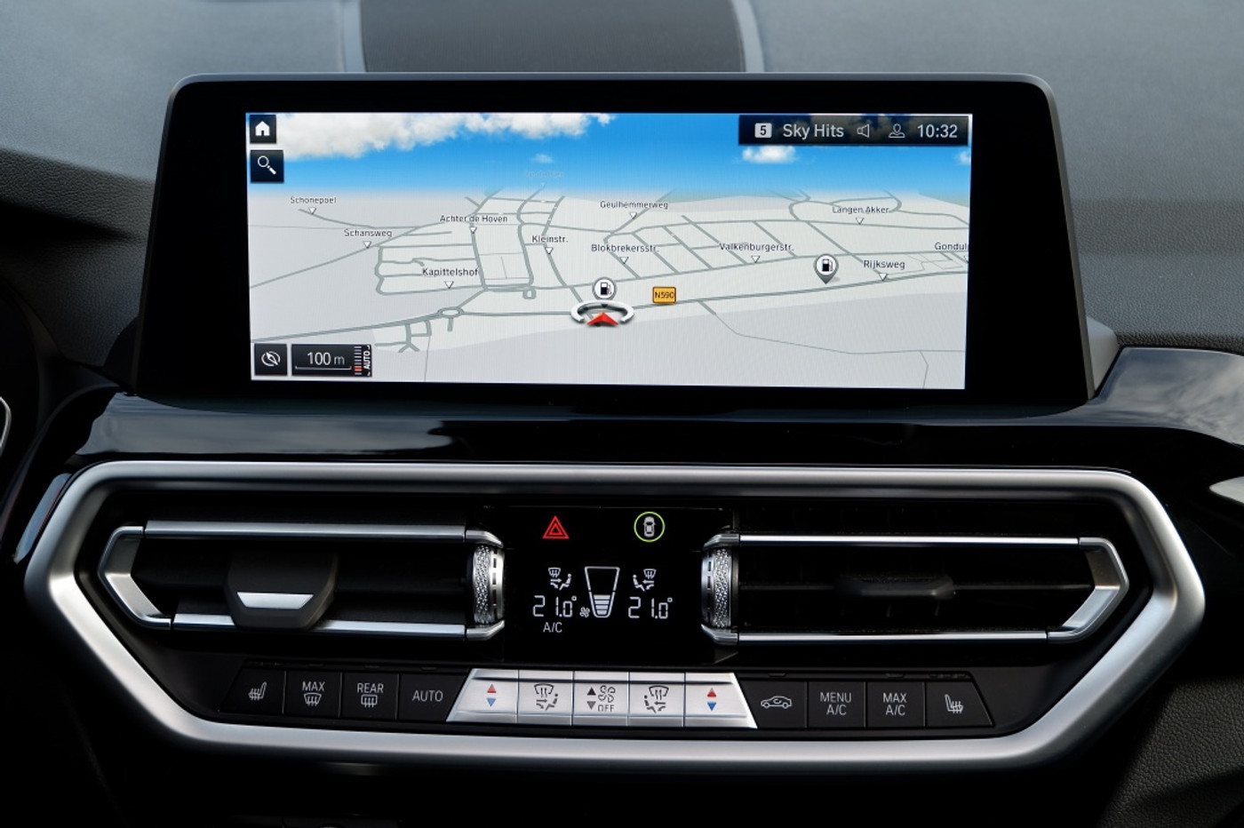 Foto van BMW X3 Xdrive20i