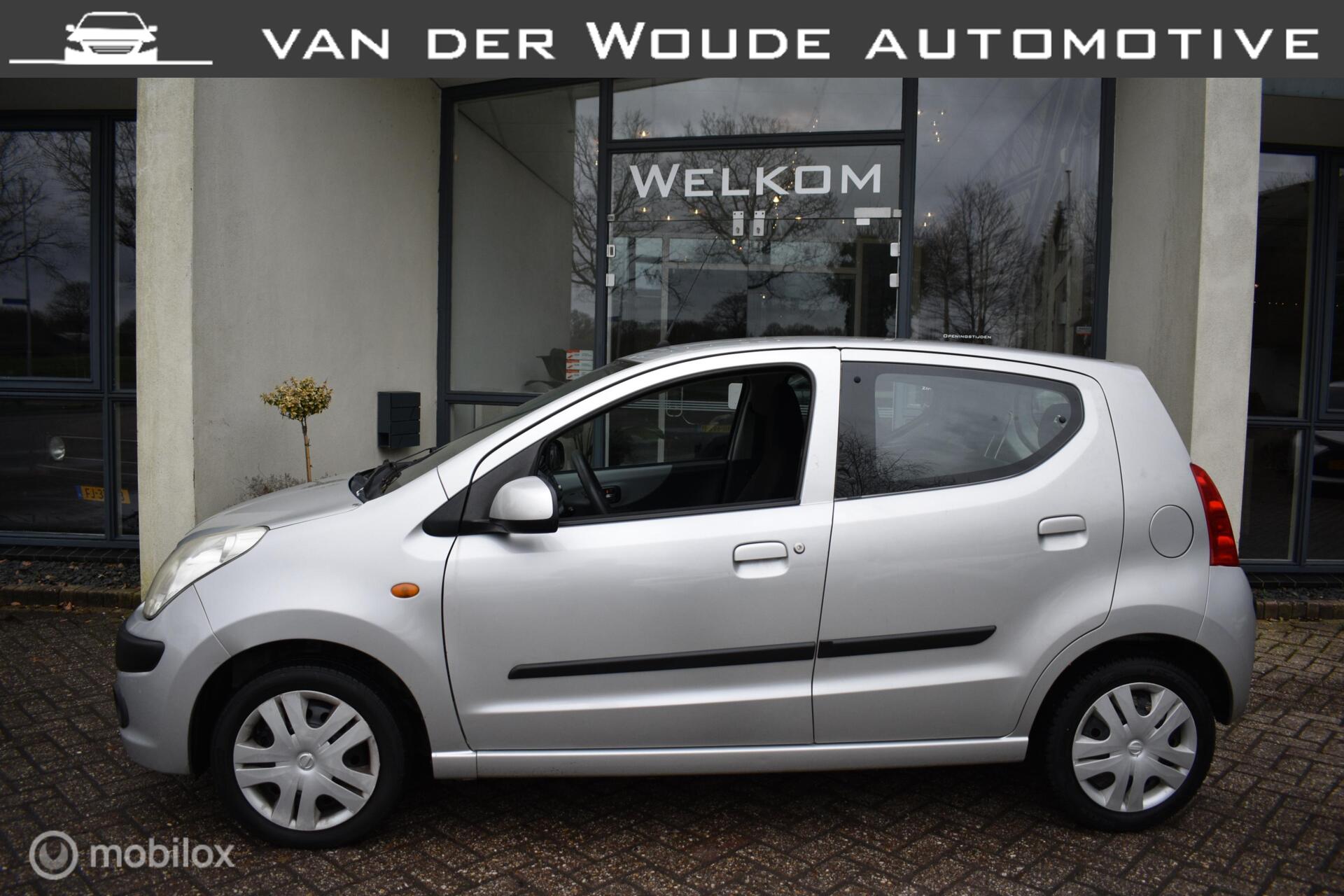 Nissan Nissan Pixo 1.0 Connect Edition 5DRS 2011|Airco|Elekt,pakket 2011 - voorkant
