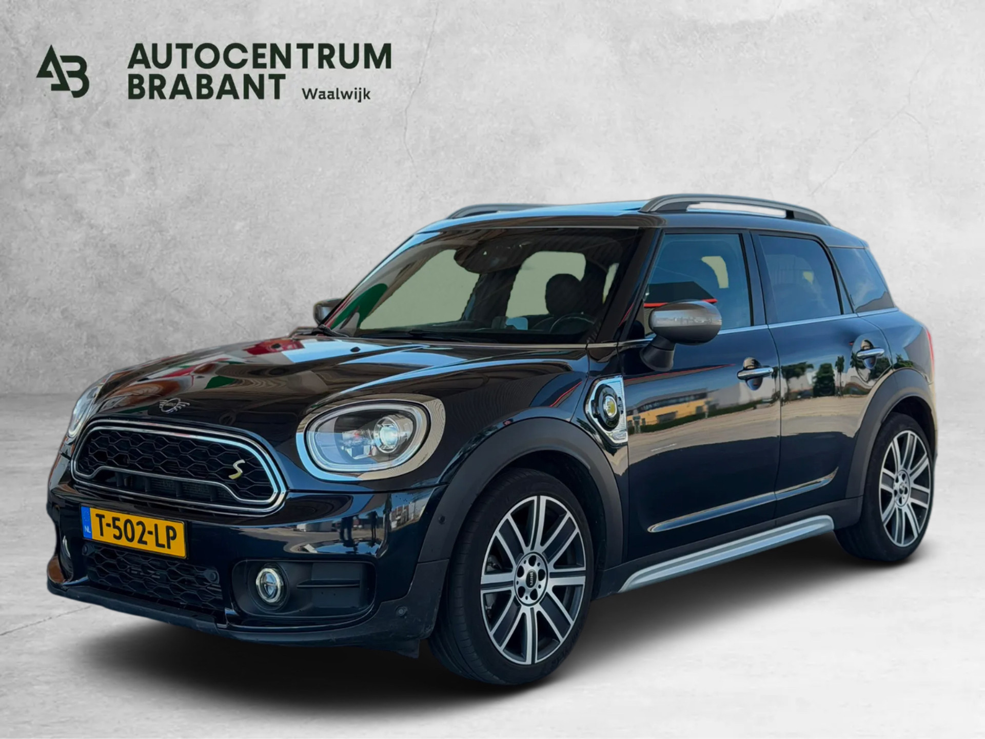 Mini Countryman Cooper Se All4 1.5 Cooper S E ALL4 Chili (Dealer OndH, Panorama, Head-up, Camera, Addapt Cruise, Stoelv, Navi, Etc) 2019 - voorkant