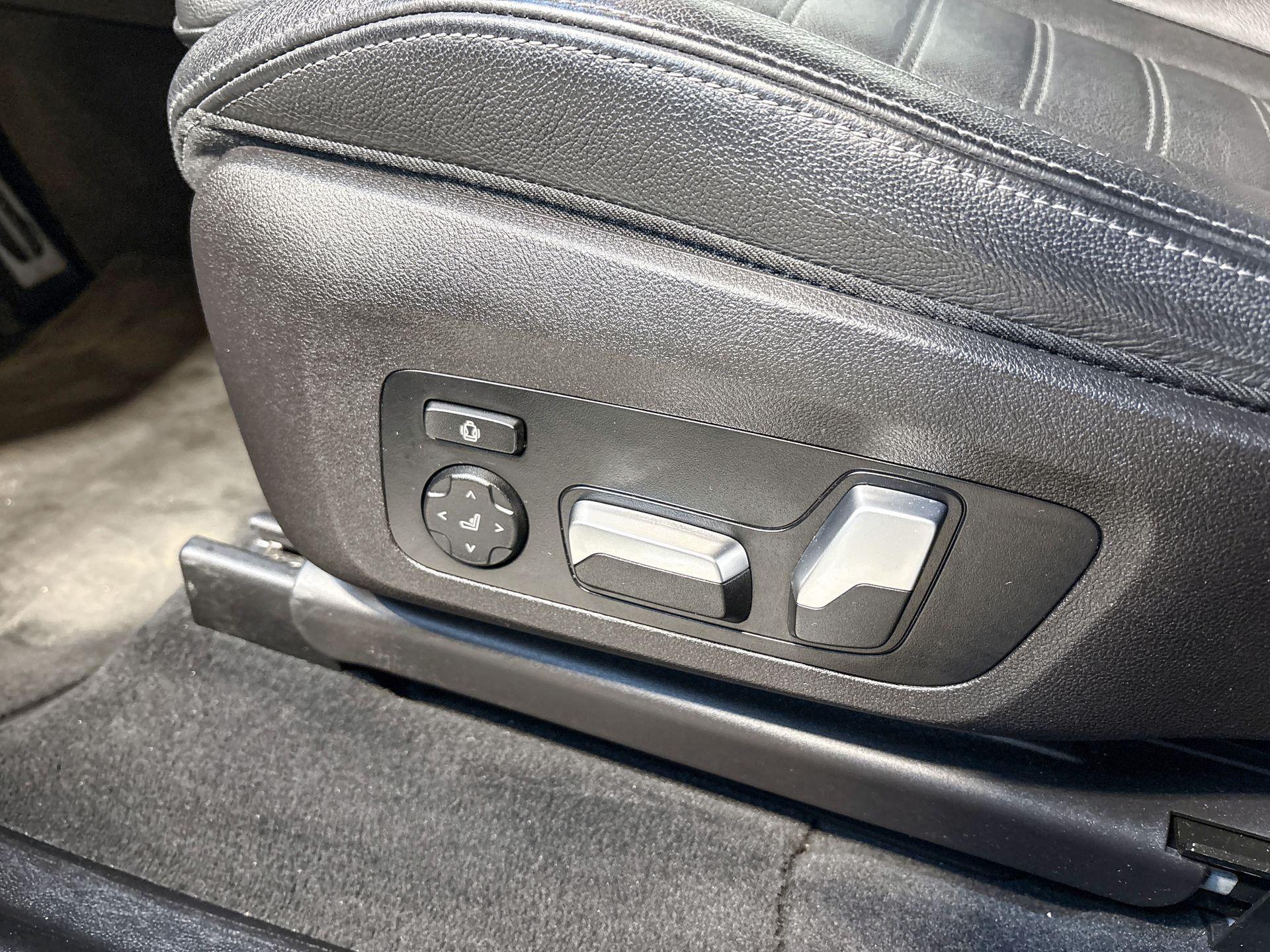 Foto van BMW X3 Xdrive30e