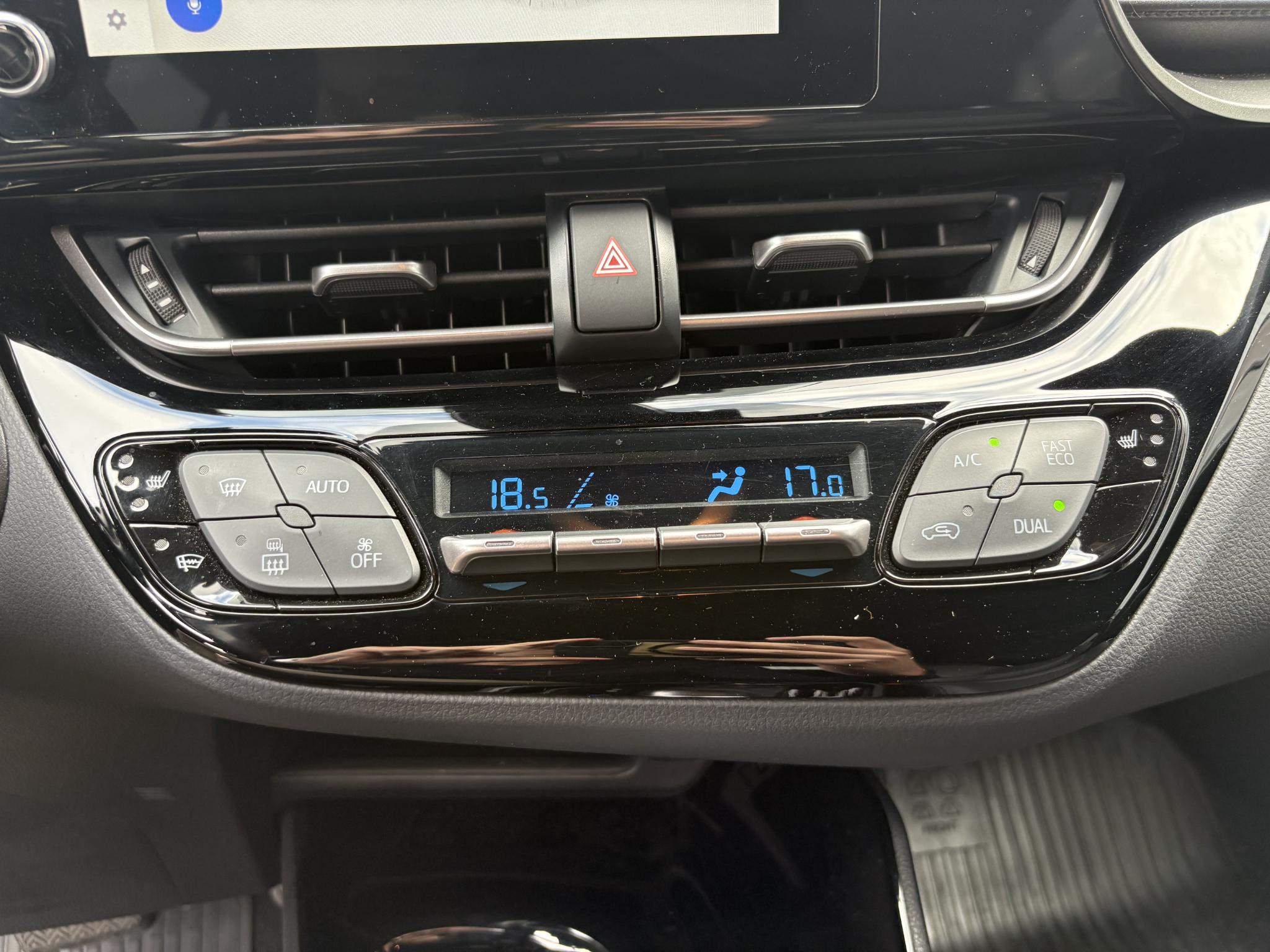 Foto van Toyota Toyota C-hr